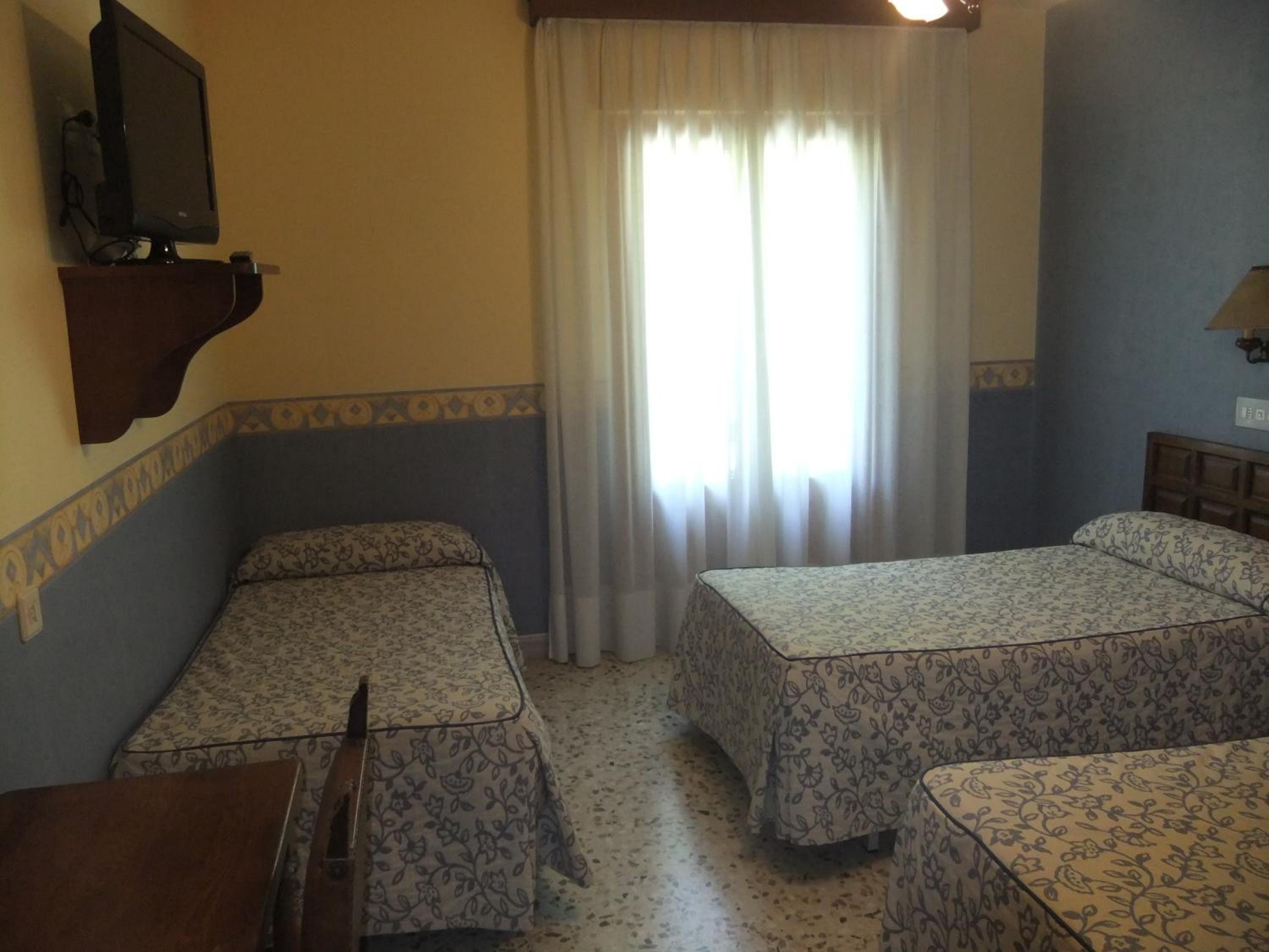 Habitación Doble con Cama Supletoria