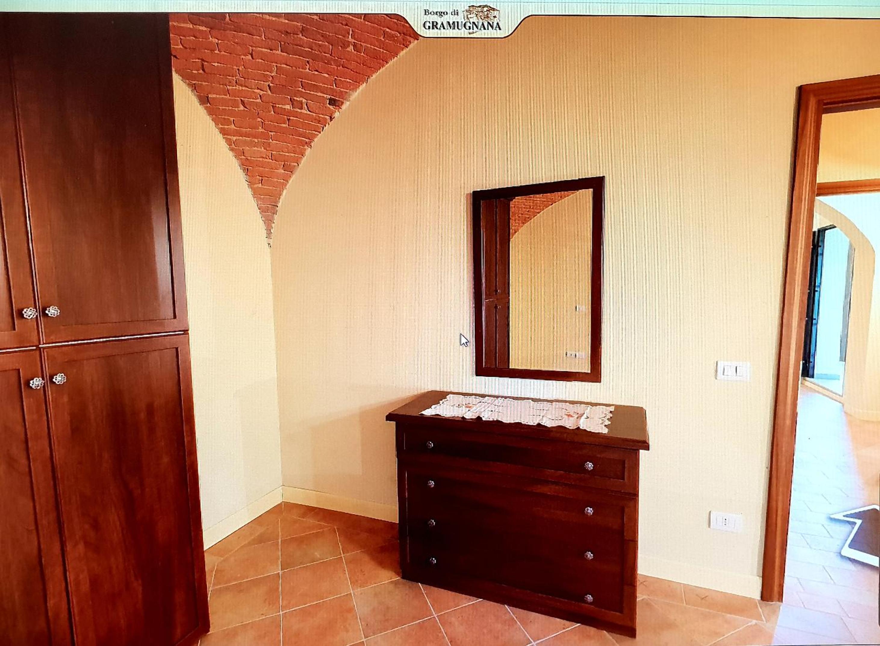 Apartment - Ground Floor photo 2