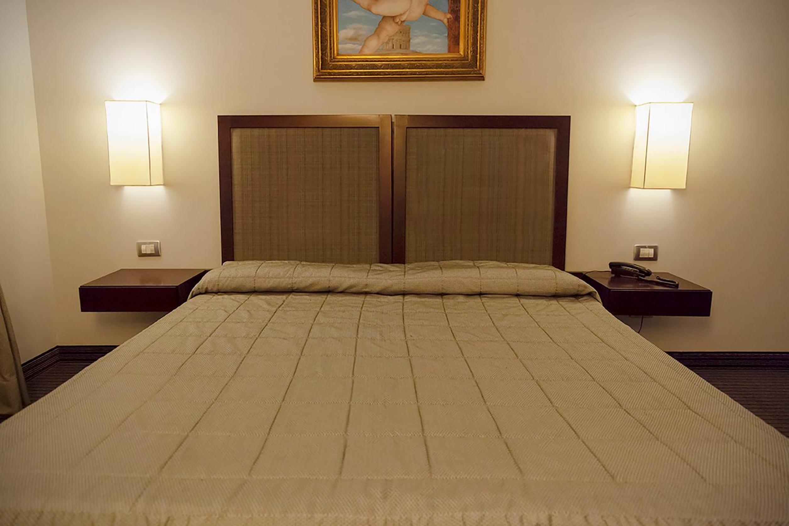 Double Room - Photo 20