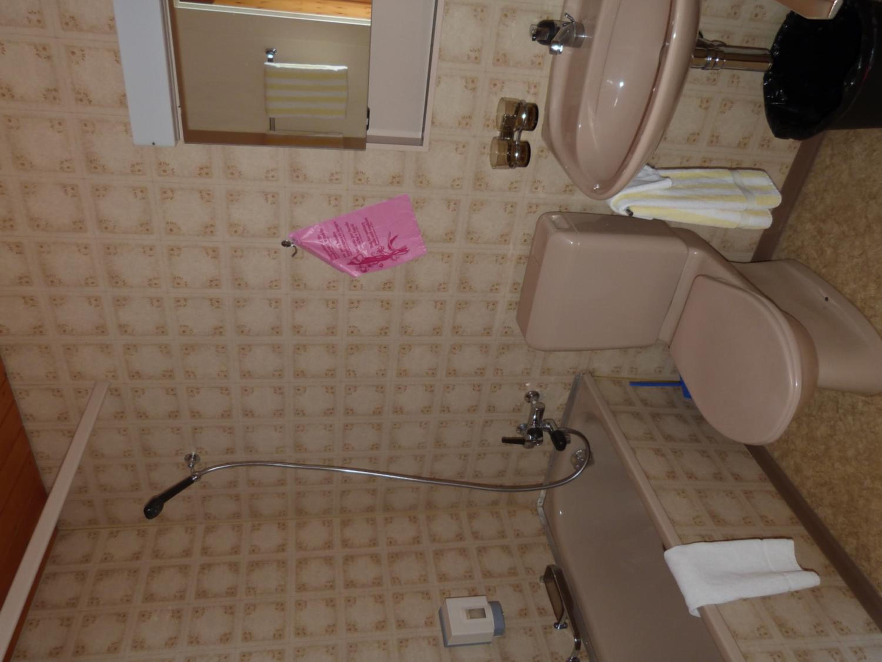 Double Room - Photo 7