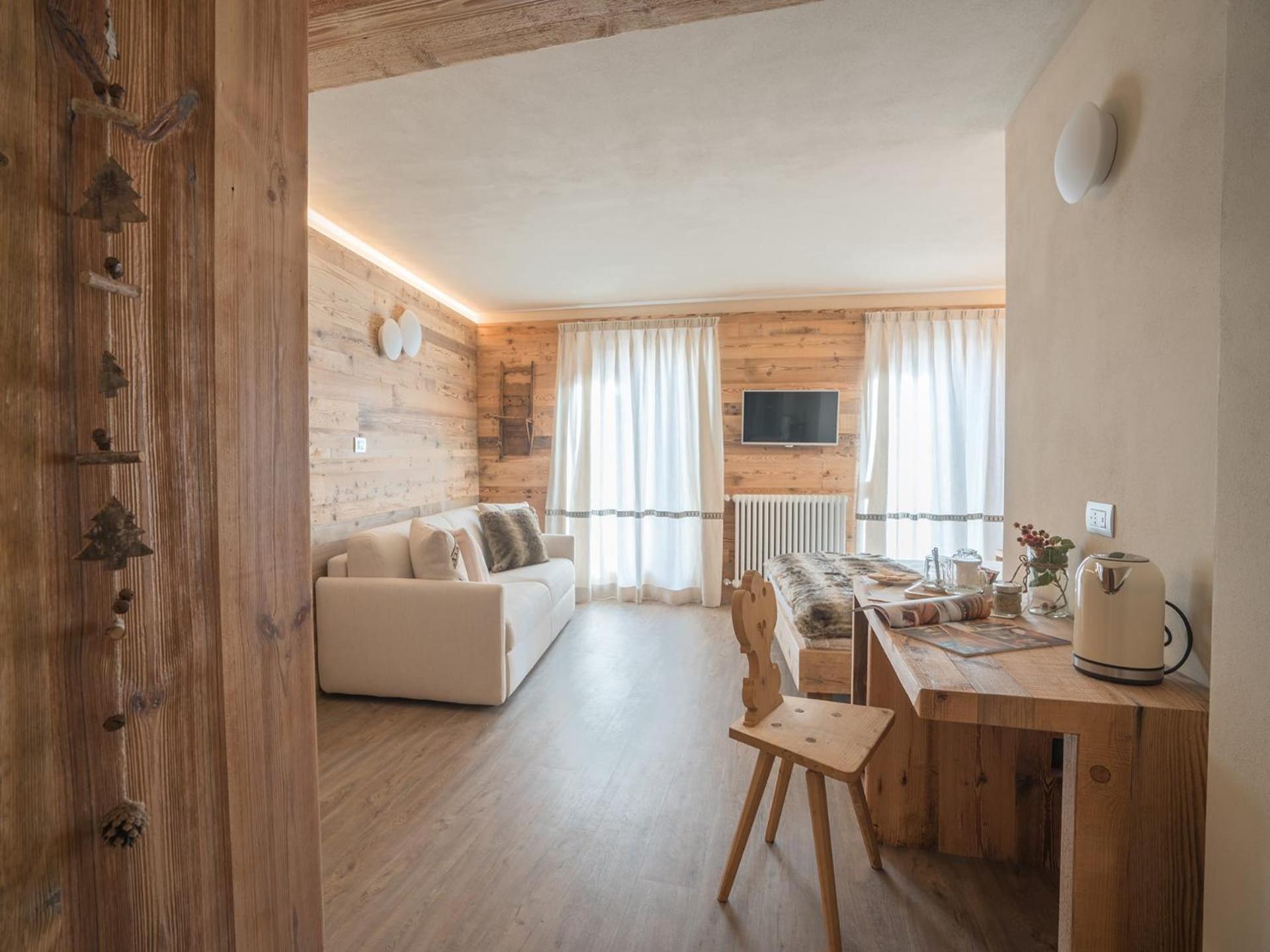 Suite with Terrace - Photo 4