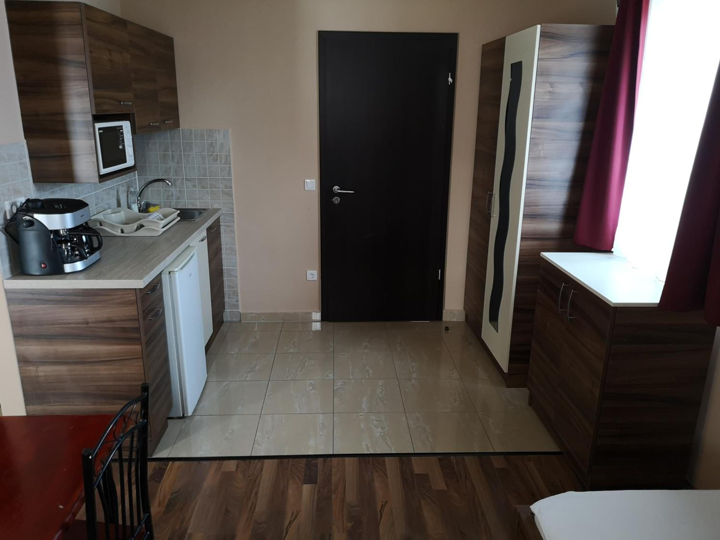 Apartment With Terrace photo 3