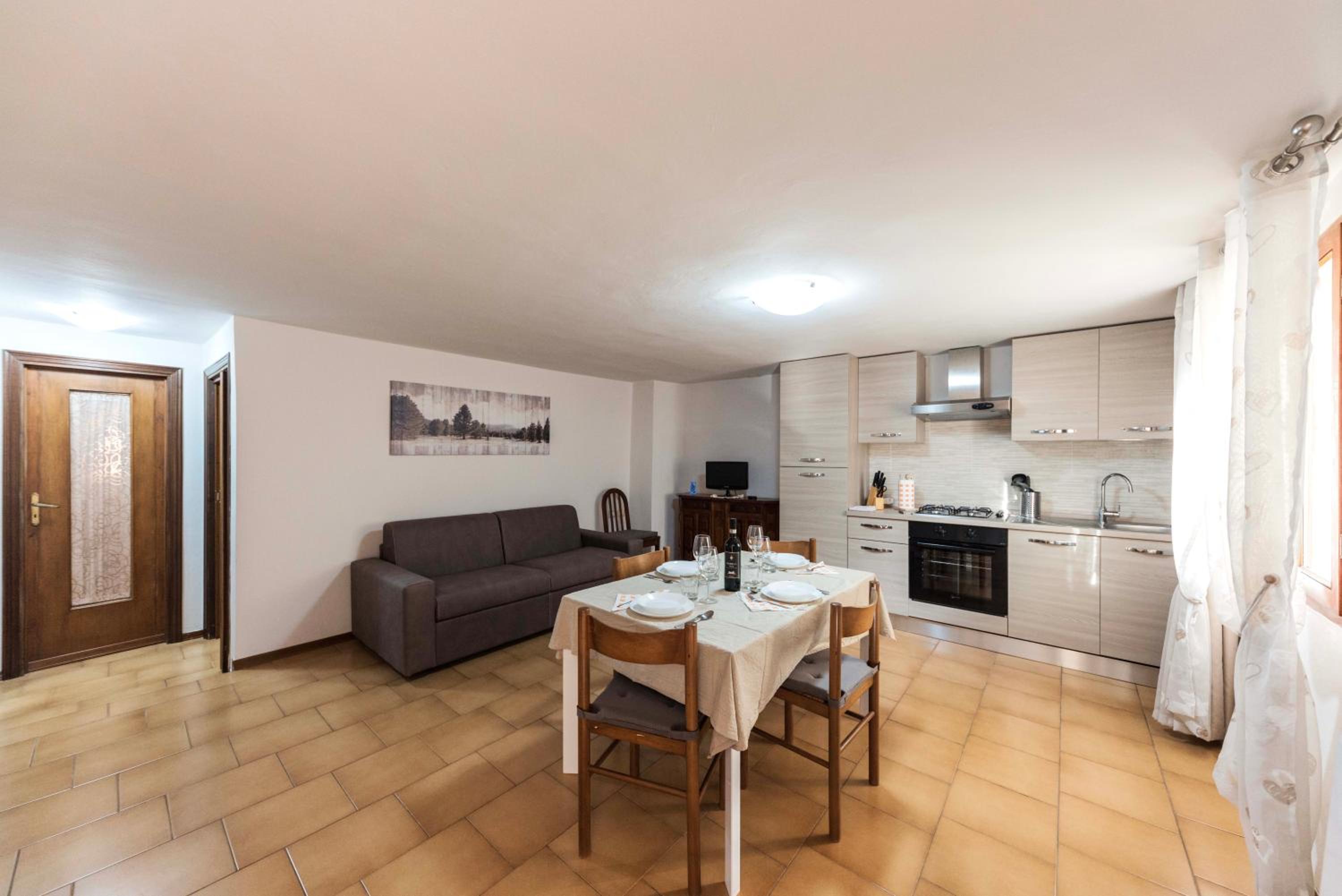 One-Bedroom Apartment - Photo 23