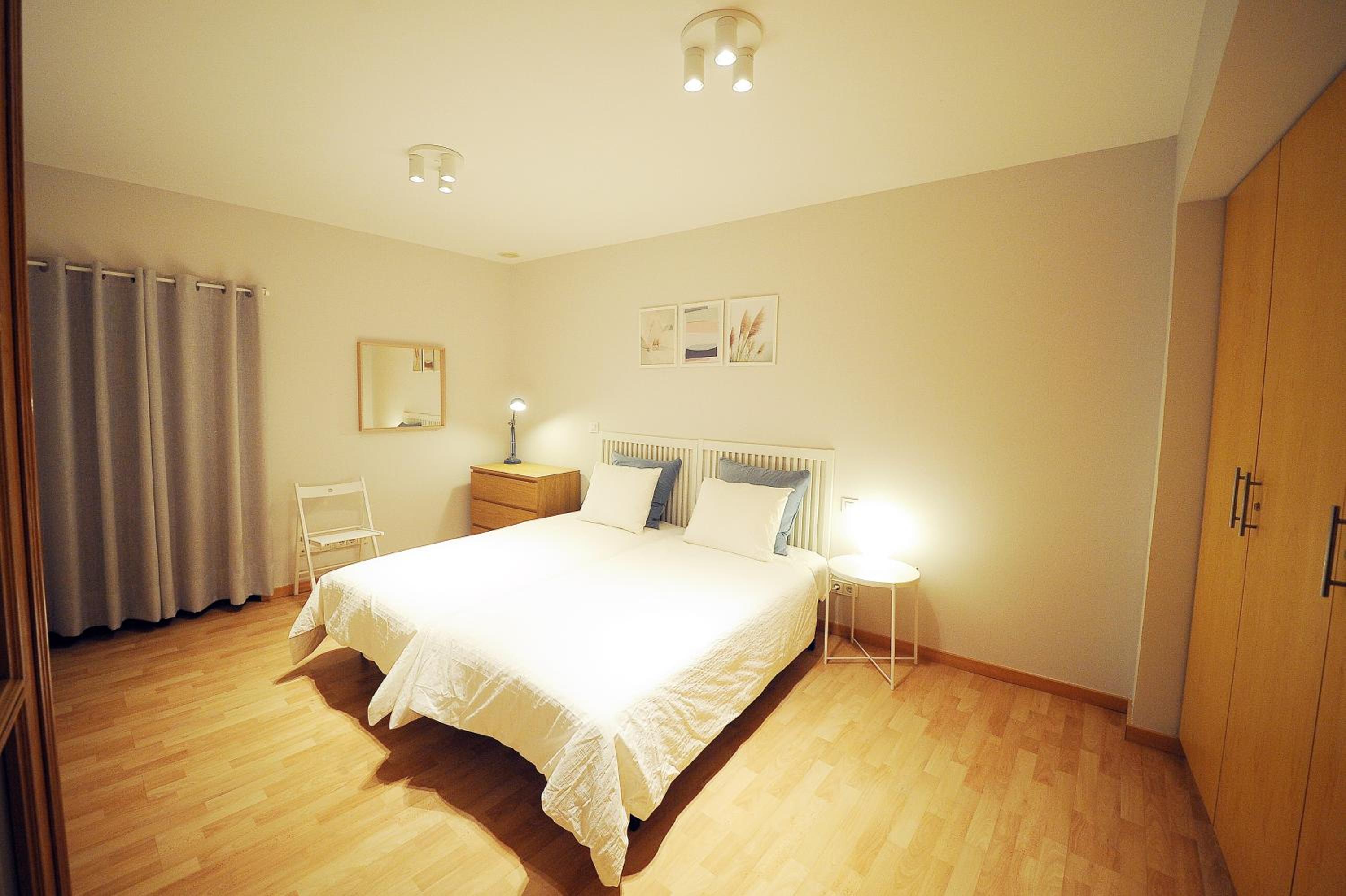 Apartment - Photo 4