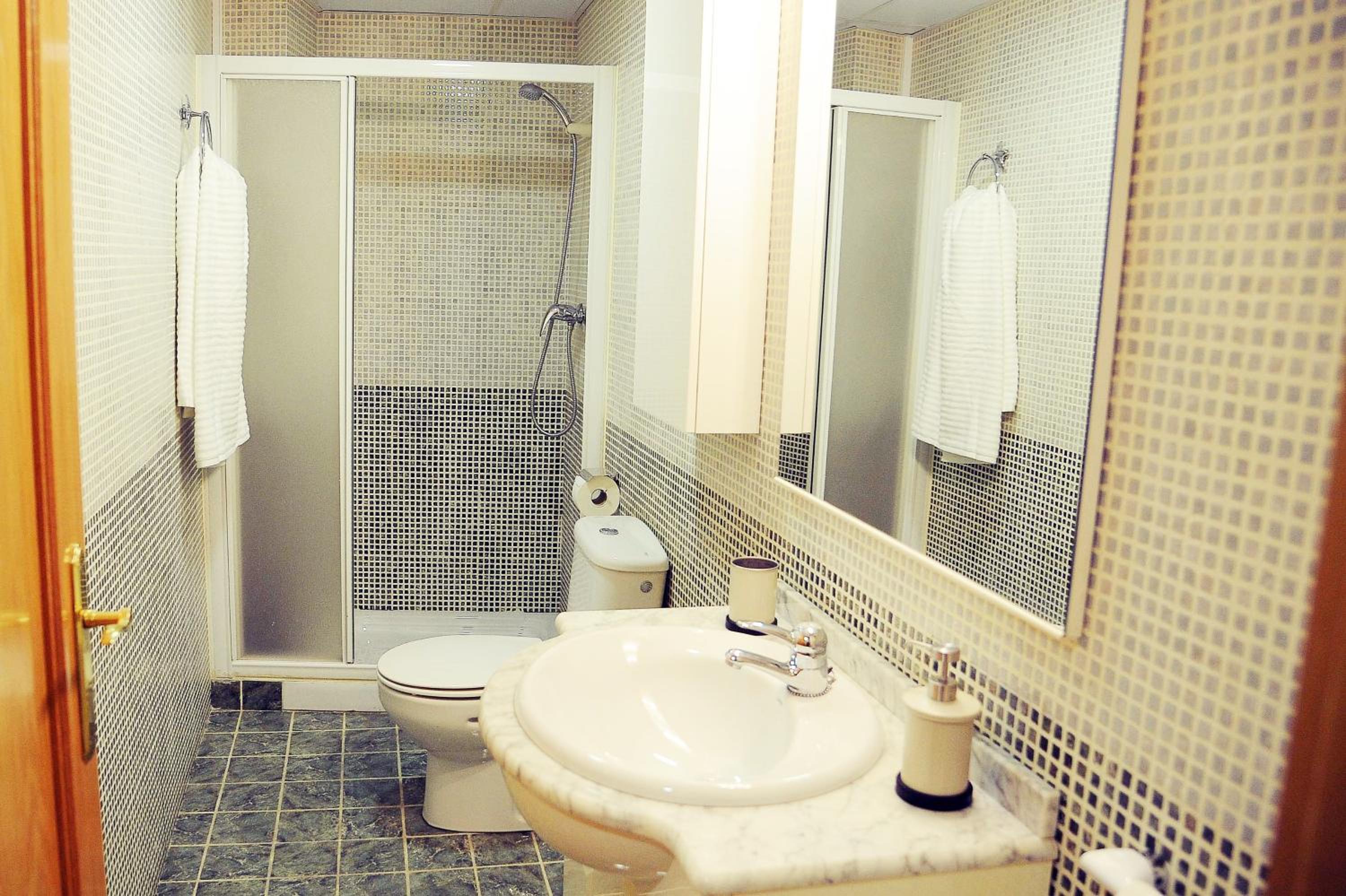 Apartment - Photo 10
