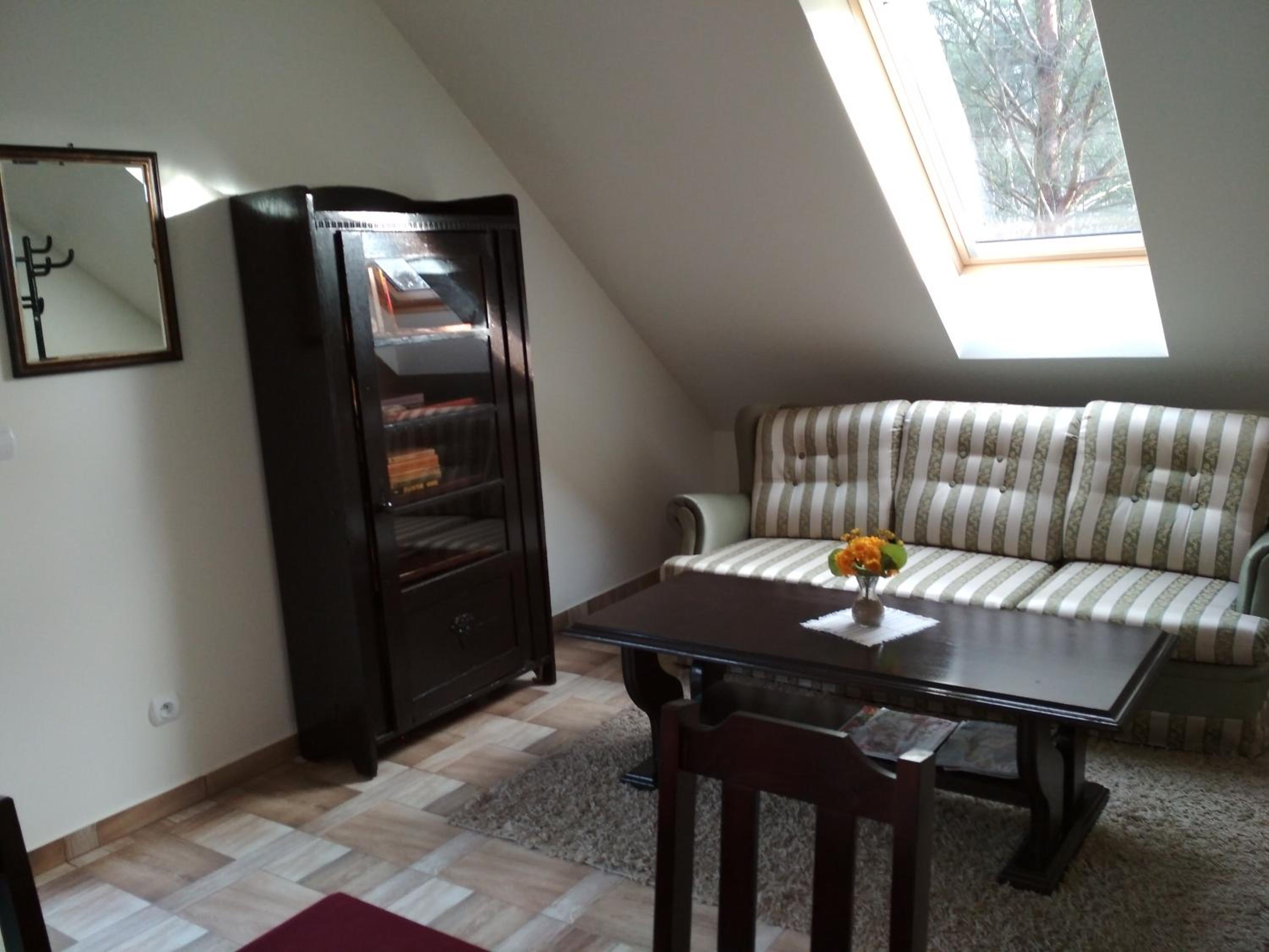 Deluxe Junior Suite - Photo 3