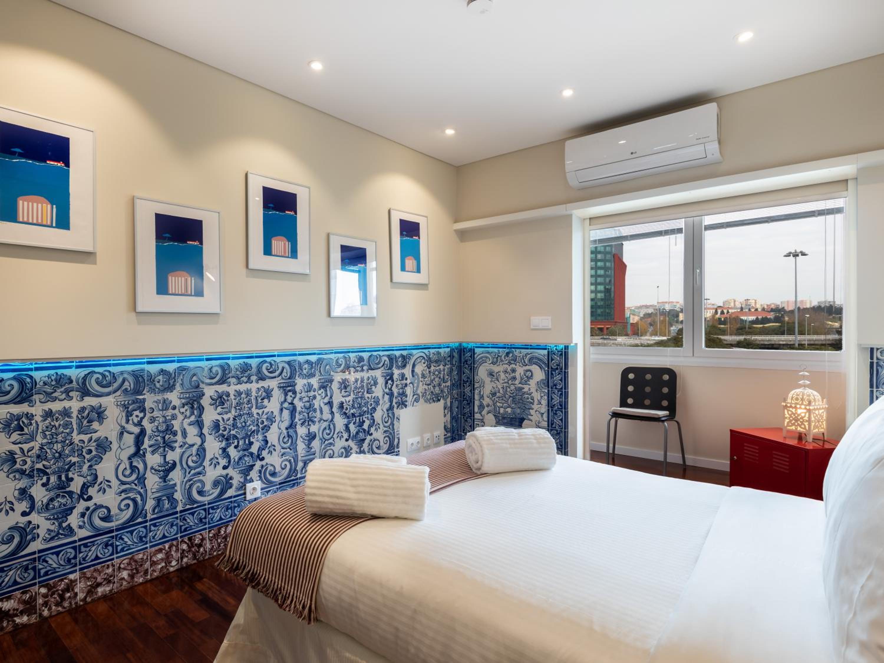 Deluxe Double Room with Private External Bathroom photo 2