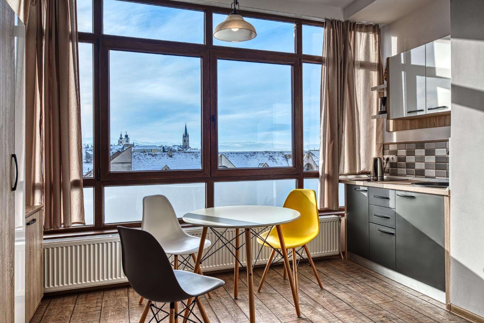 Studio Apartment - Photo 4