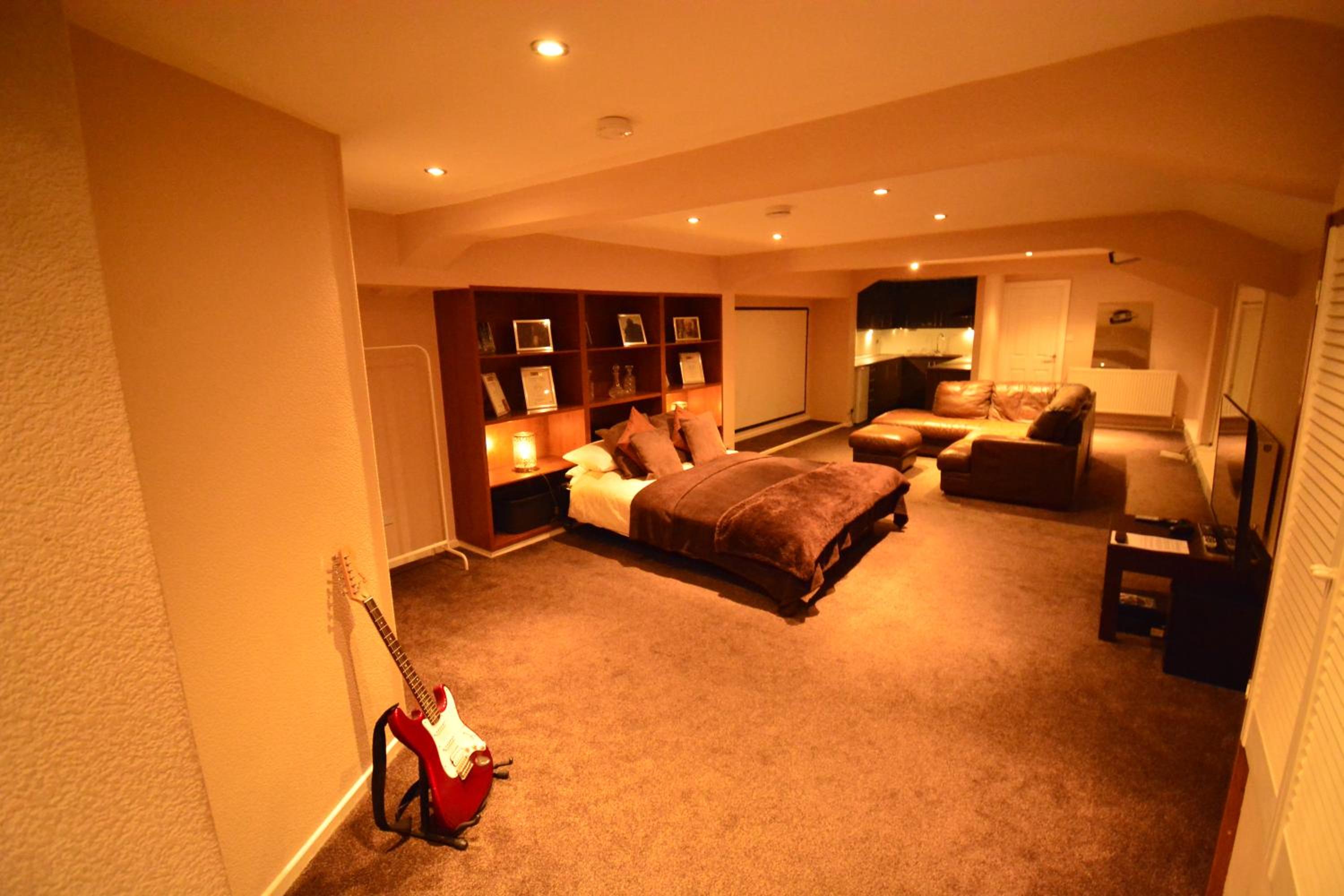 Deluxe Studio - Photo 12