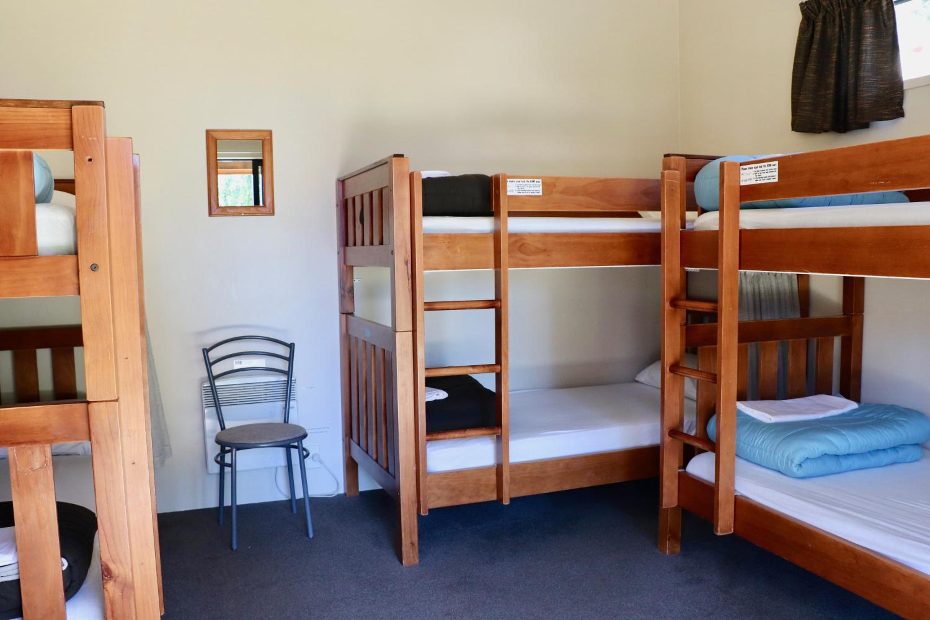 Bed in 6 Bed Mixed Dormitory Room photo 1