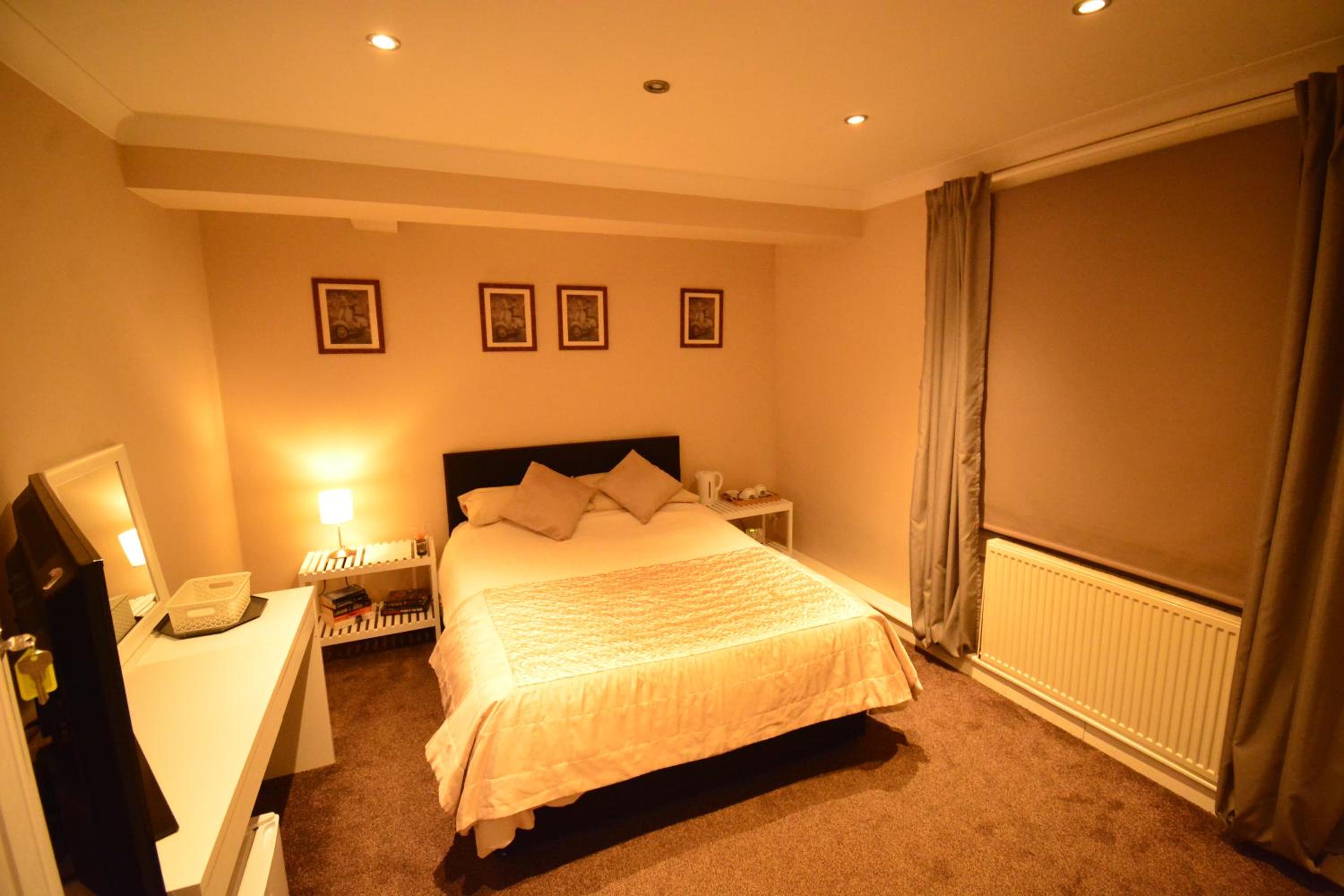 Deluxe Double Room - Photo 1