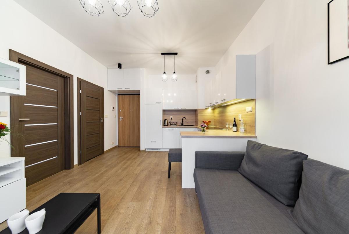 One-Bedroom Apartment - Photo 5