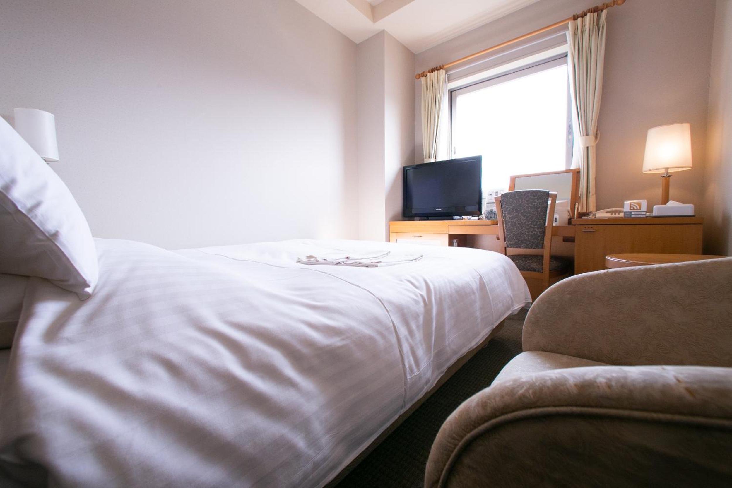 Standard Double Room with Park View - Non-Smoking photo 1