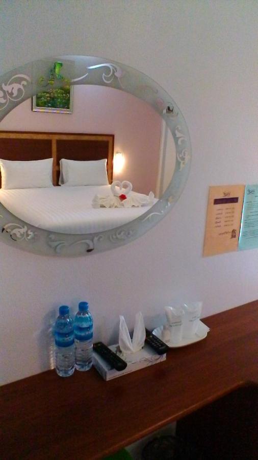 Deluxe Double Room - Photo 3