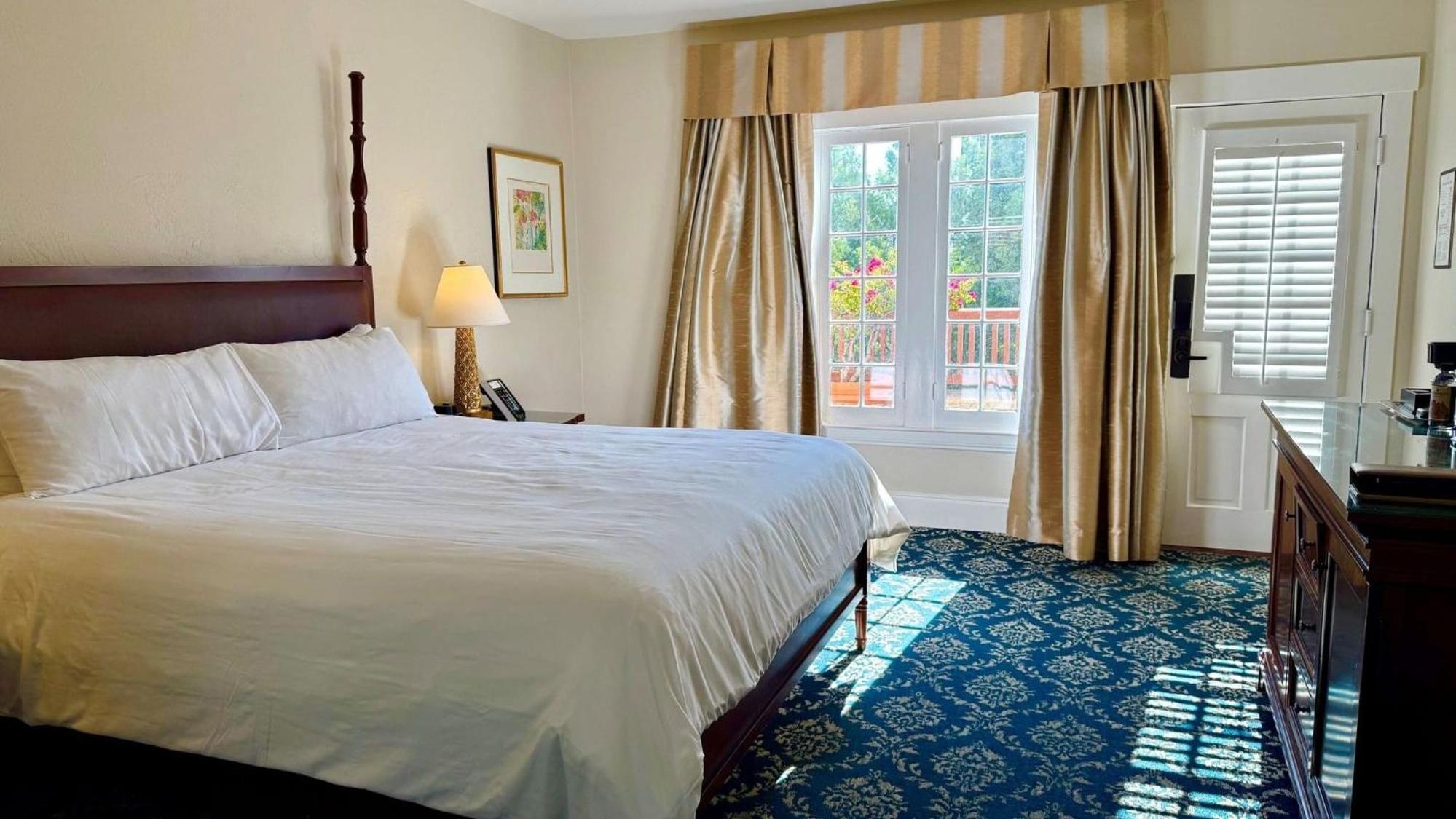 Queen Room