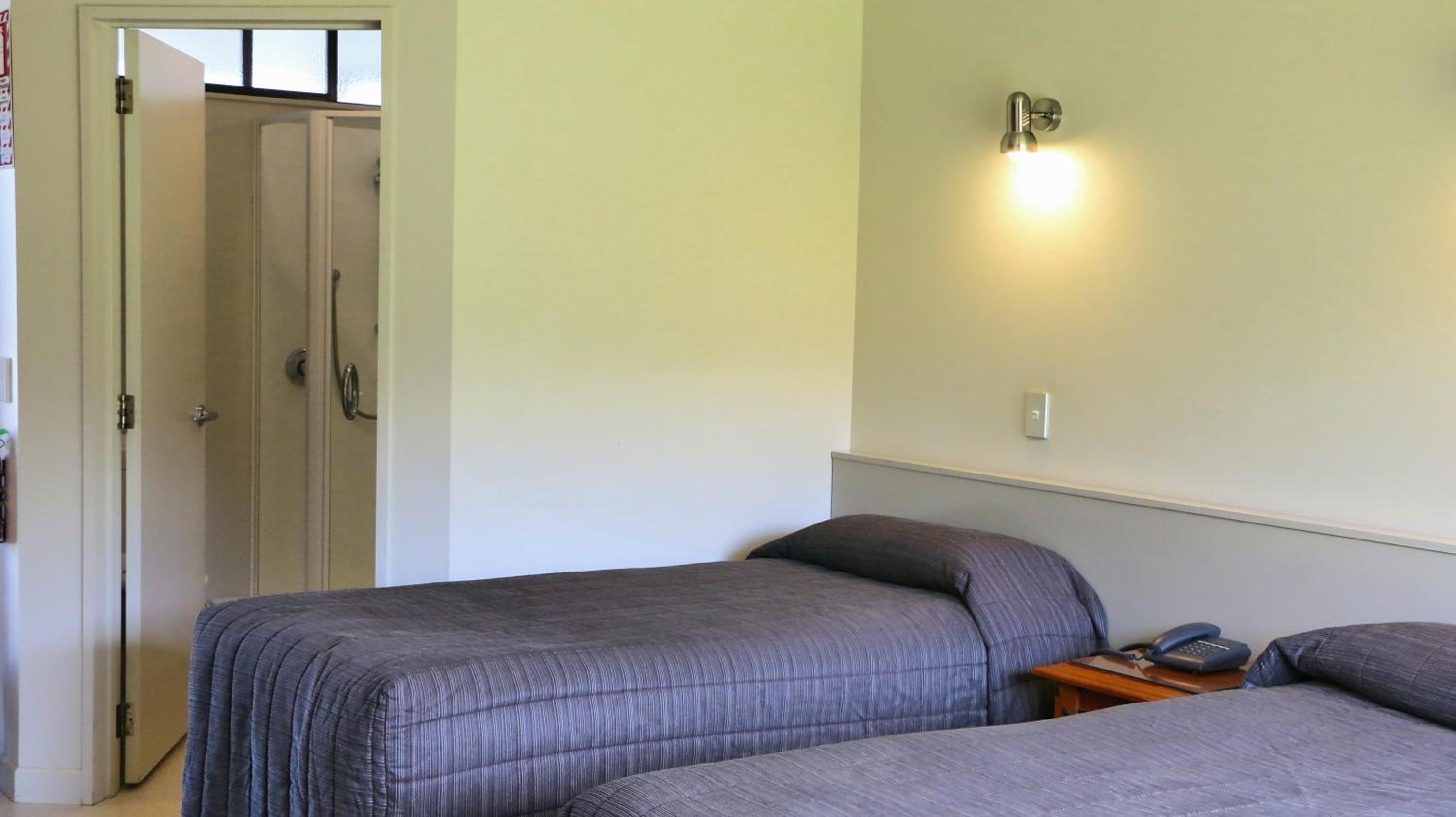 Executive Triple Room - Photo 17