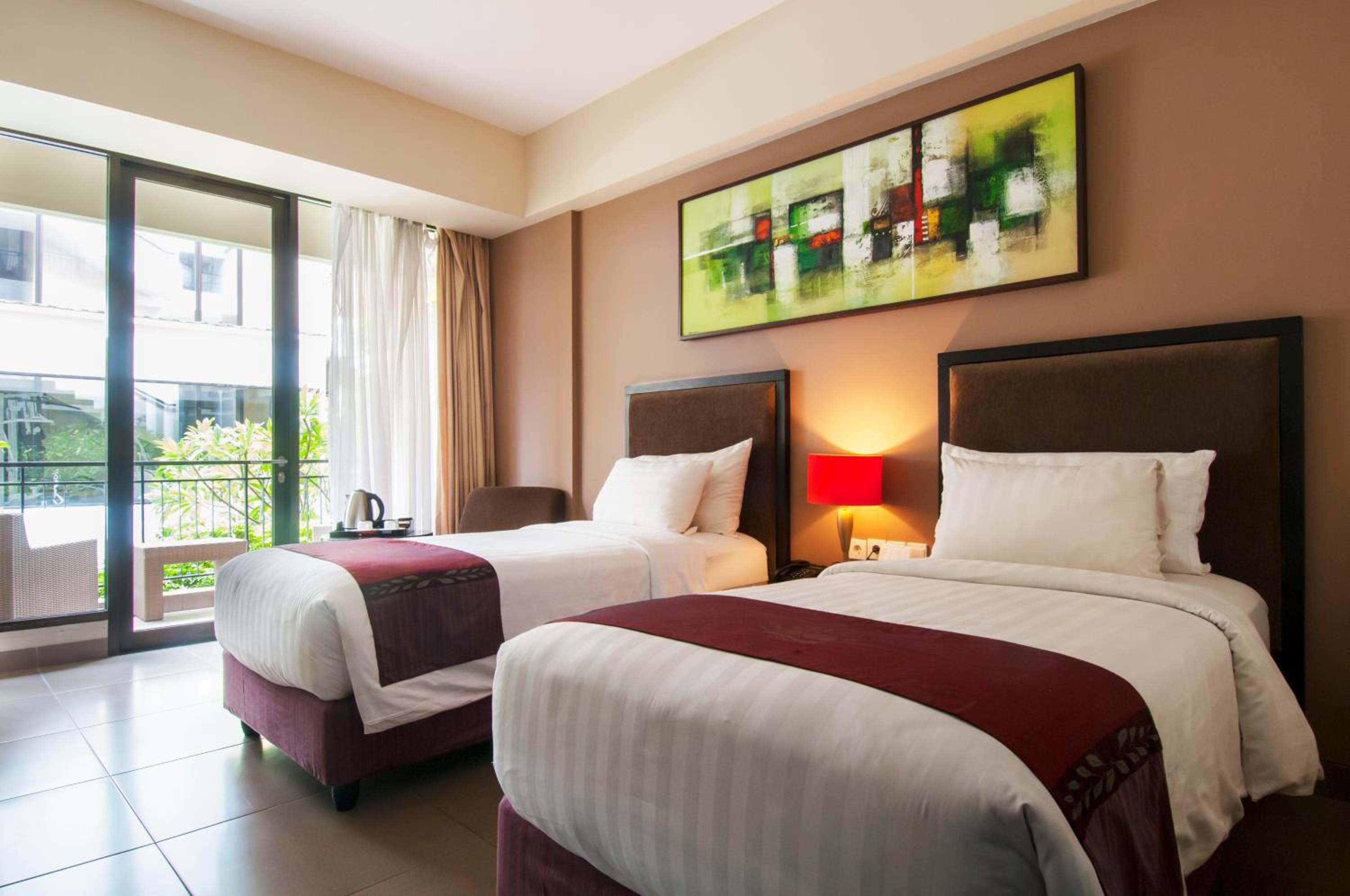 Special Offer - Deluxe Double or Twin Room with Free Benefit