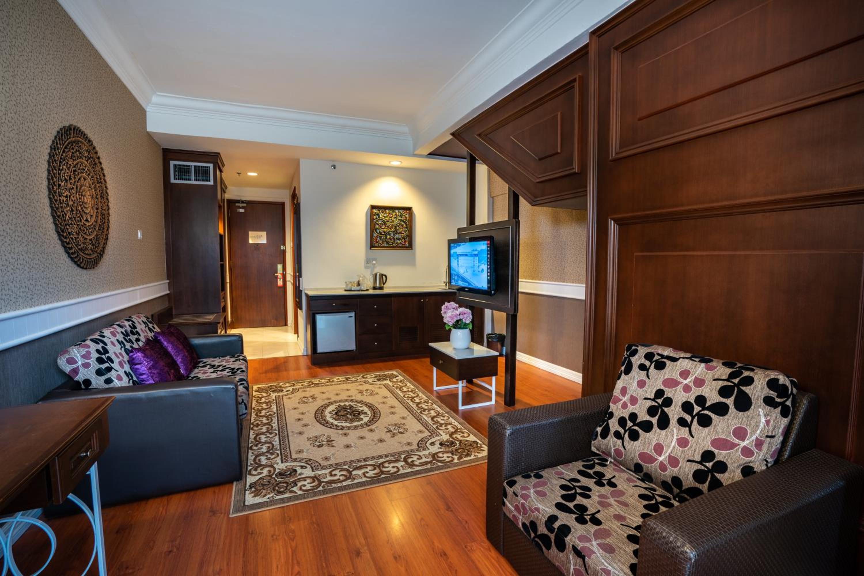 Duplex Suite Garden View