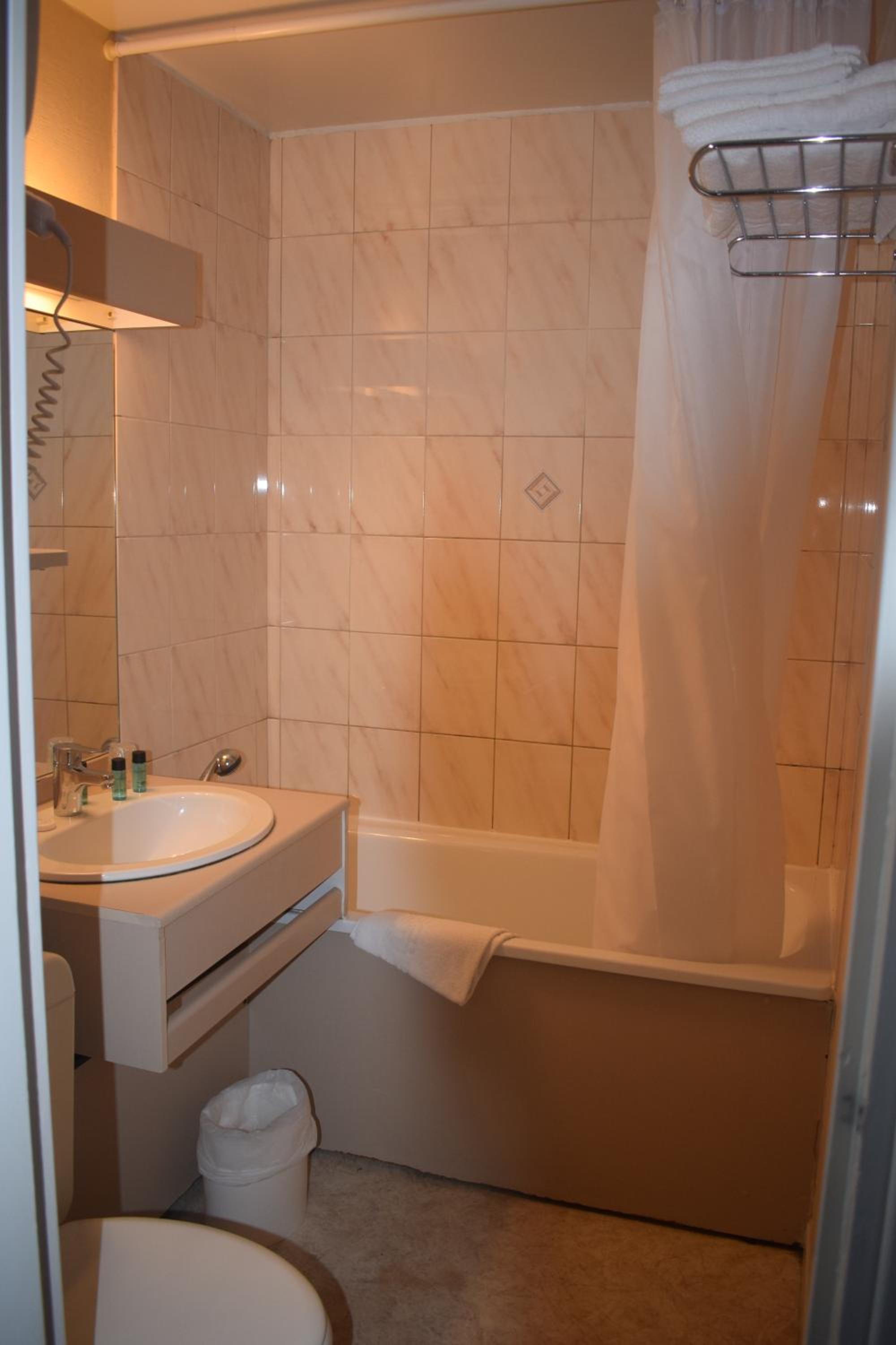 Triple Room - Photo 3