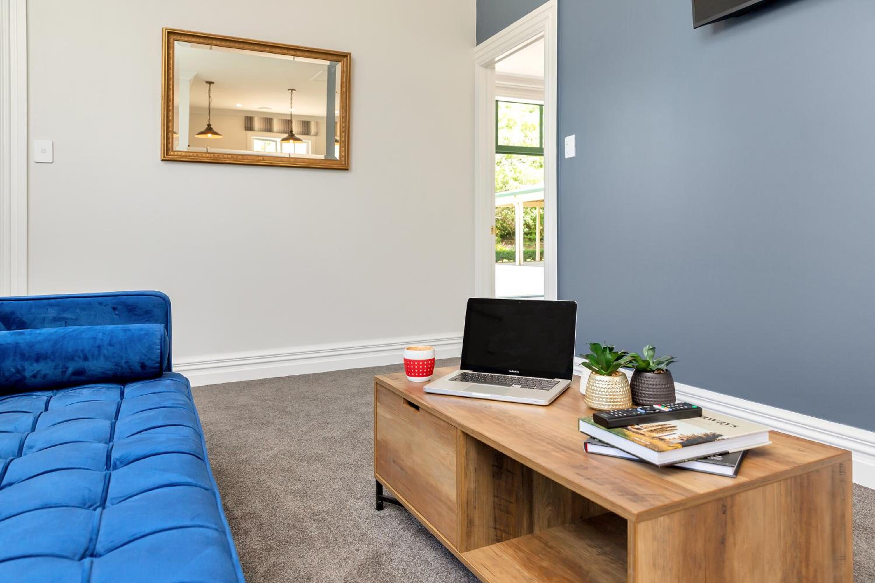 Deloraine Cottage - luxury accommodation near Abbey Caves - Photo 14