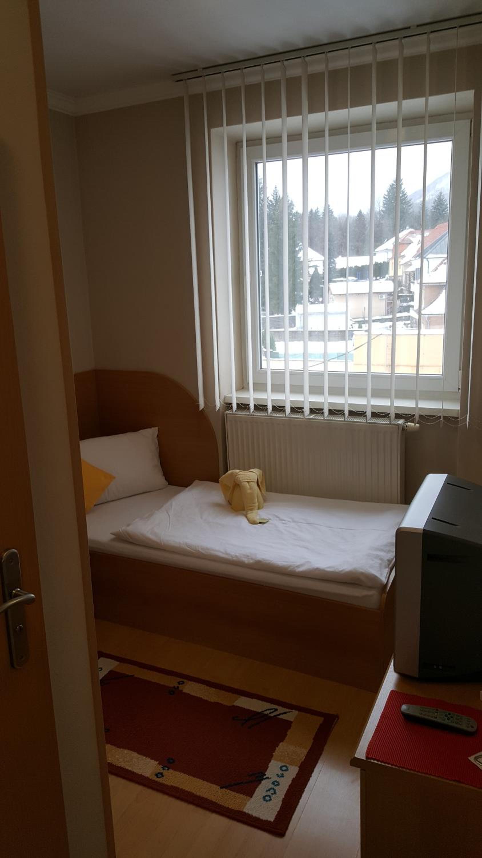 Single Room photo 2