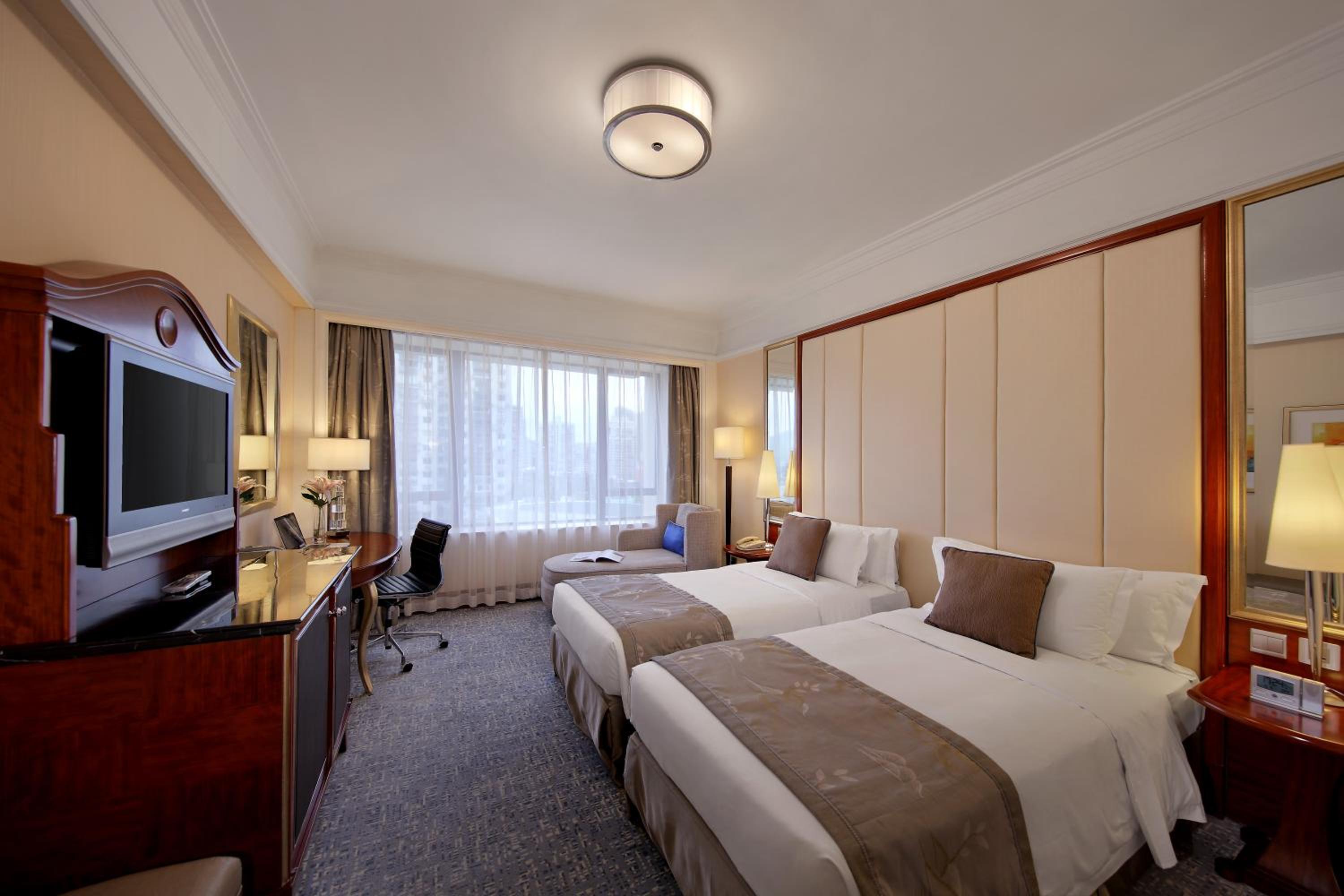 Deluxe Twin Room - Photo 2