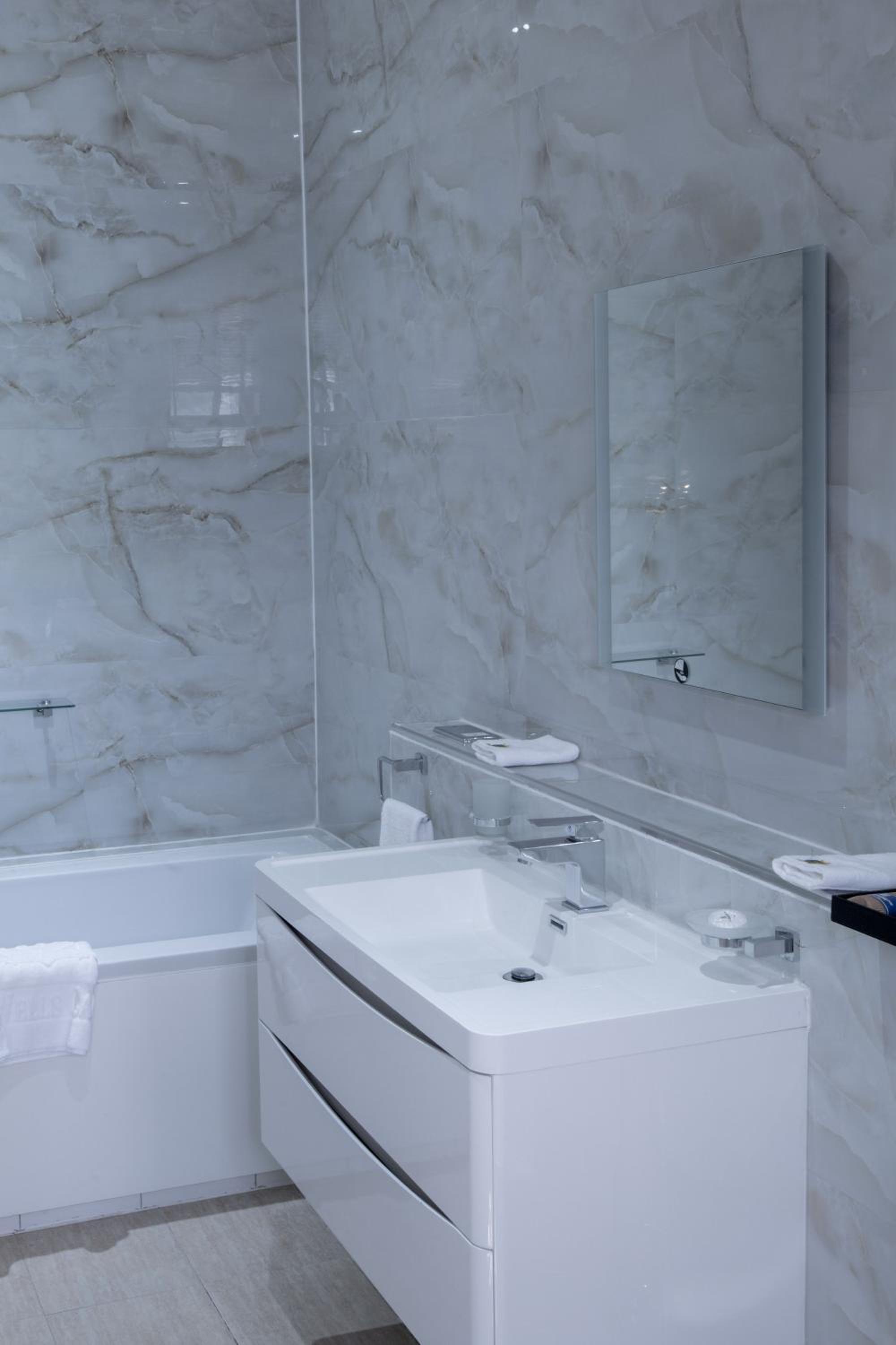 Executive Suite photo 3