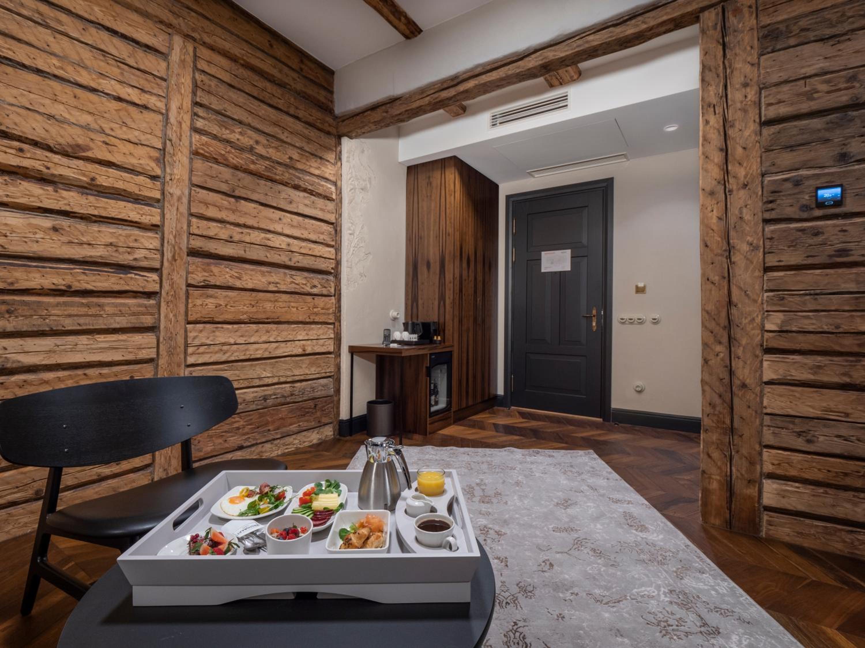 Suite with Steam Sauna - Photo 4