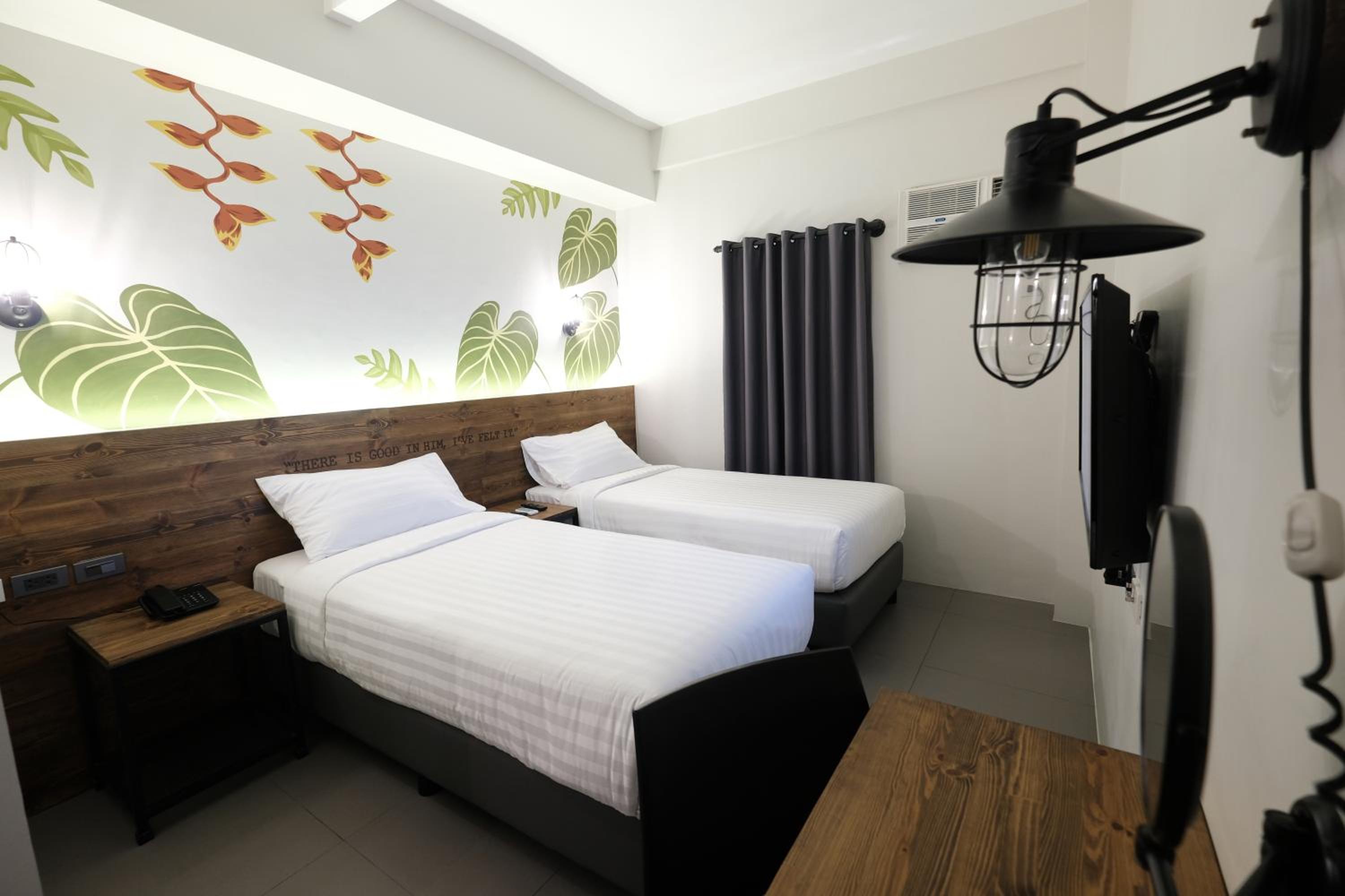 Superior Double or Twin Room photo 3