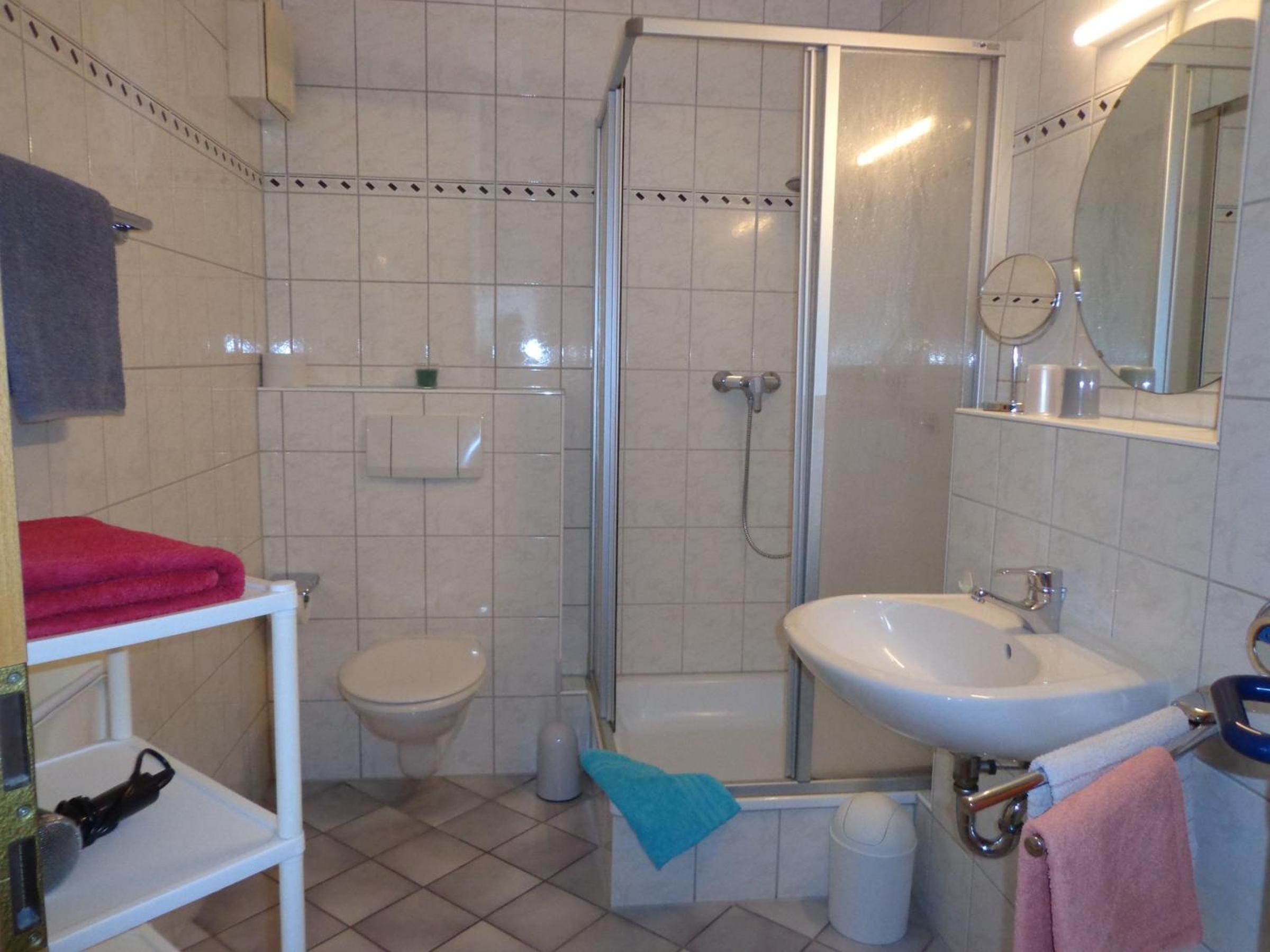 One-Bedroom Apartment with Garden View photo 3