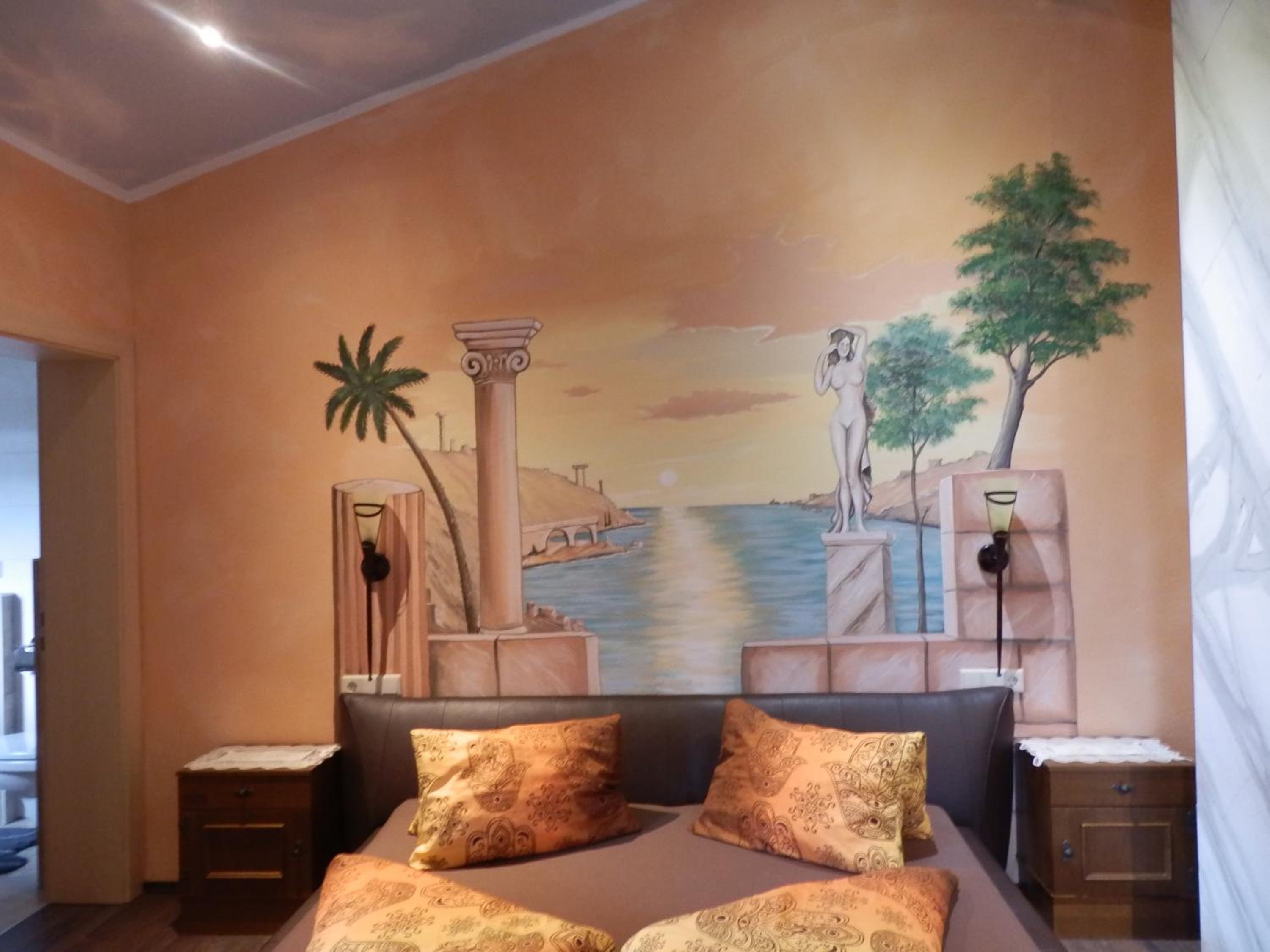 One-Bedroom Apartment with Balcony