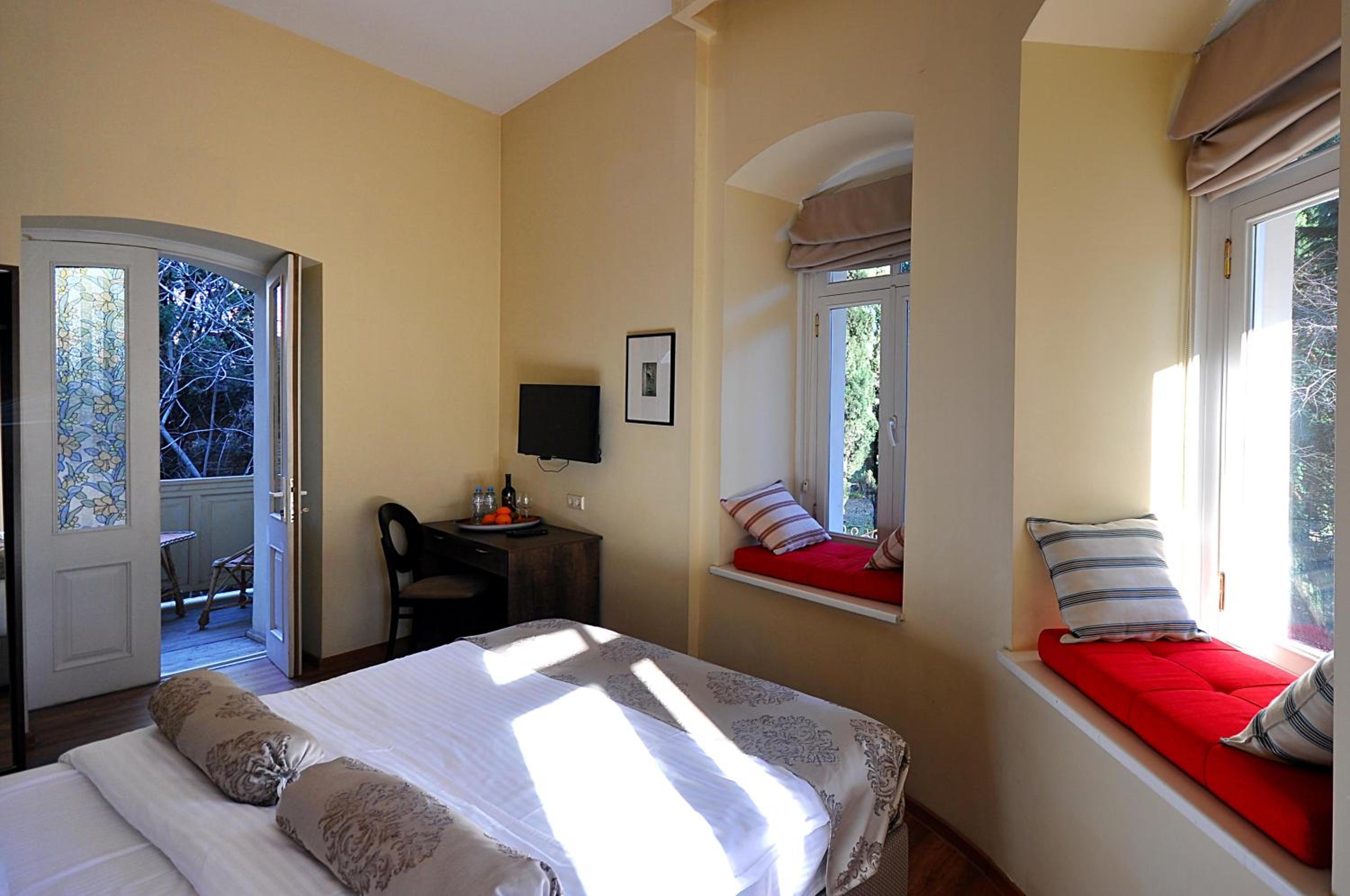 Superior Double Room - Photo 9