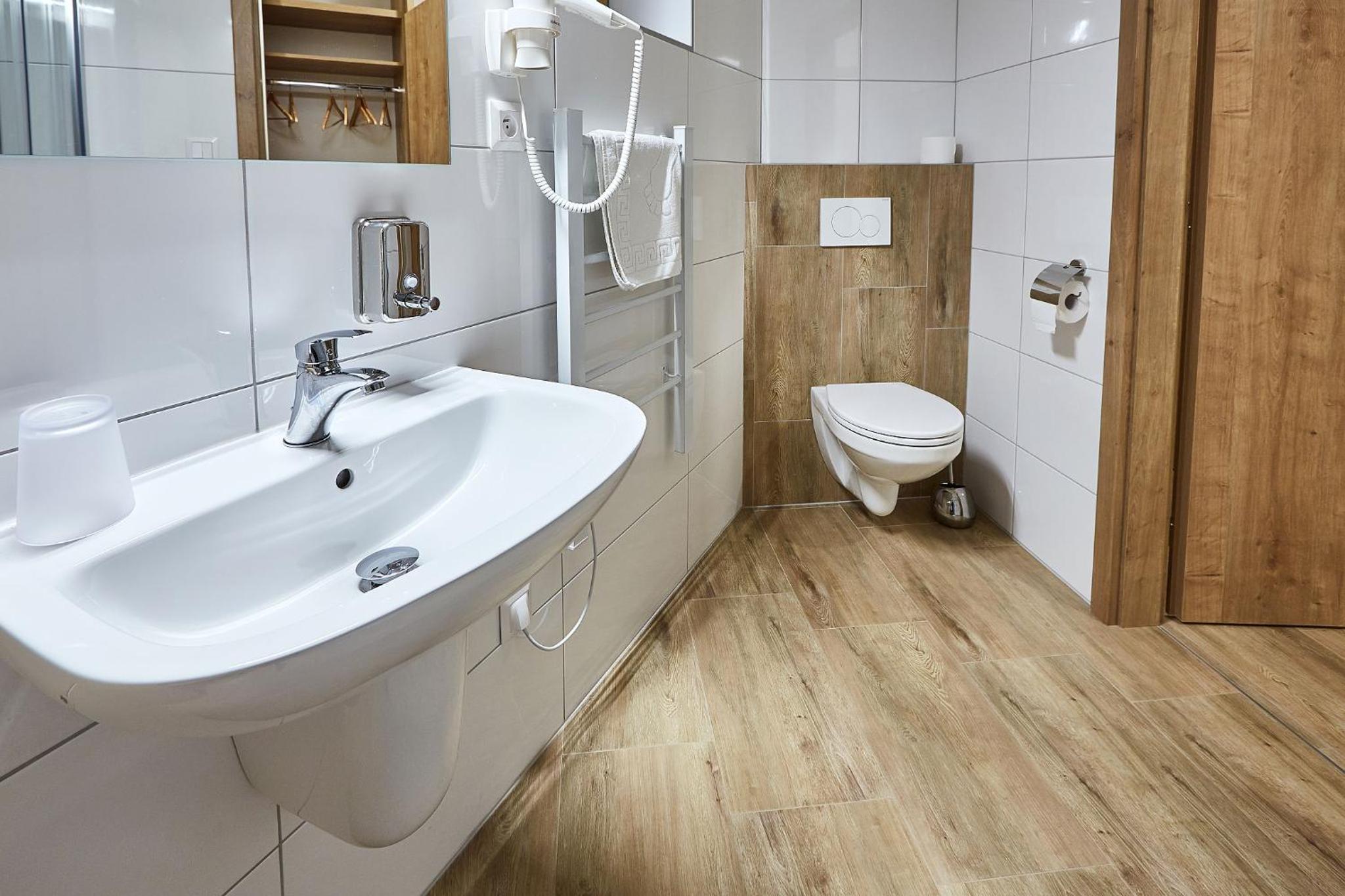 Superior Quadruple Room photo 3