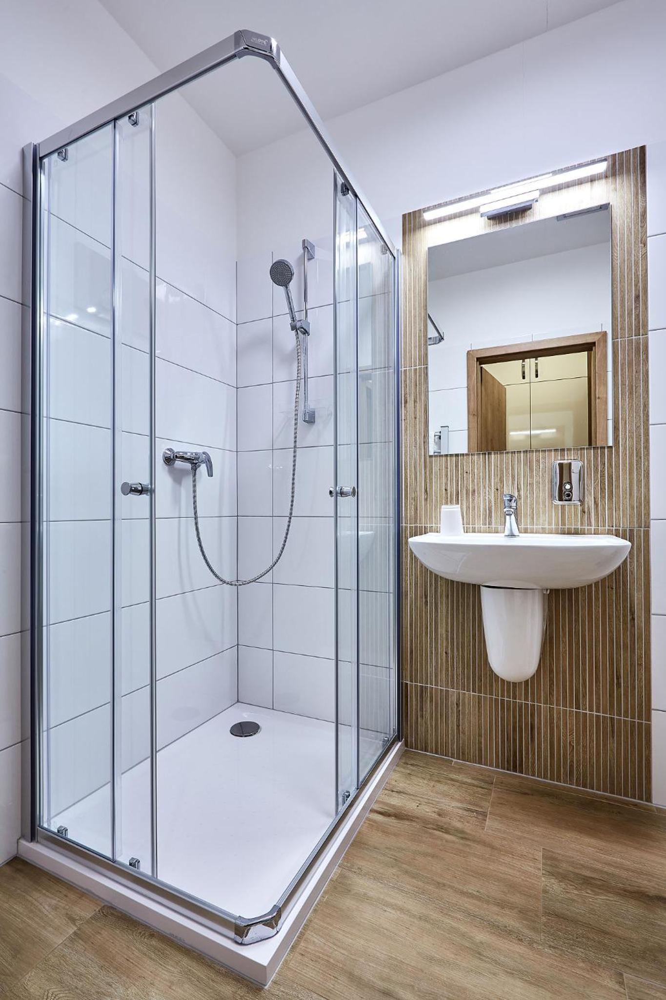 Deluxe Double Room with Balcony photo 3