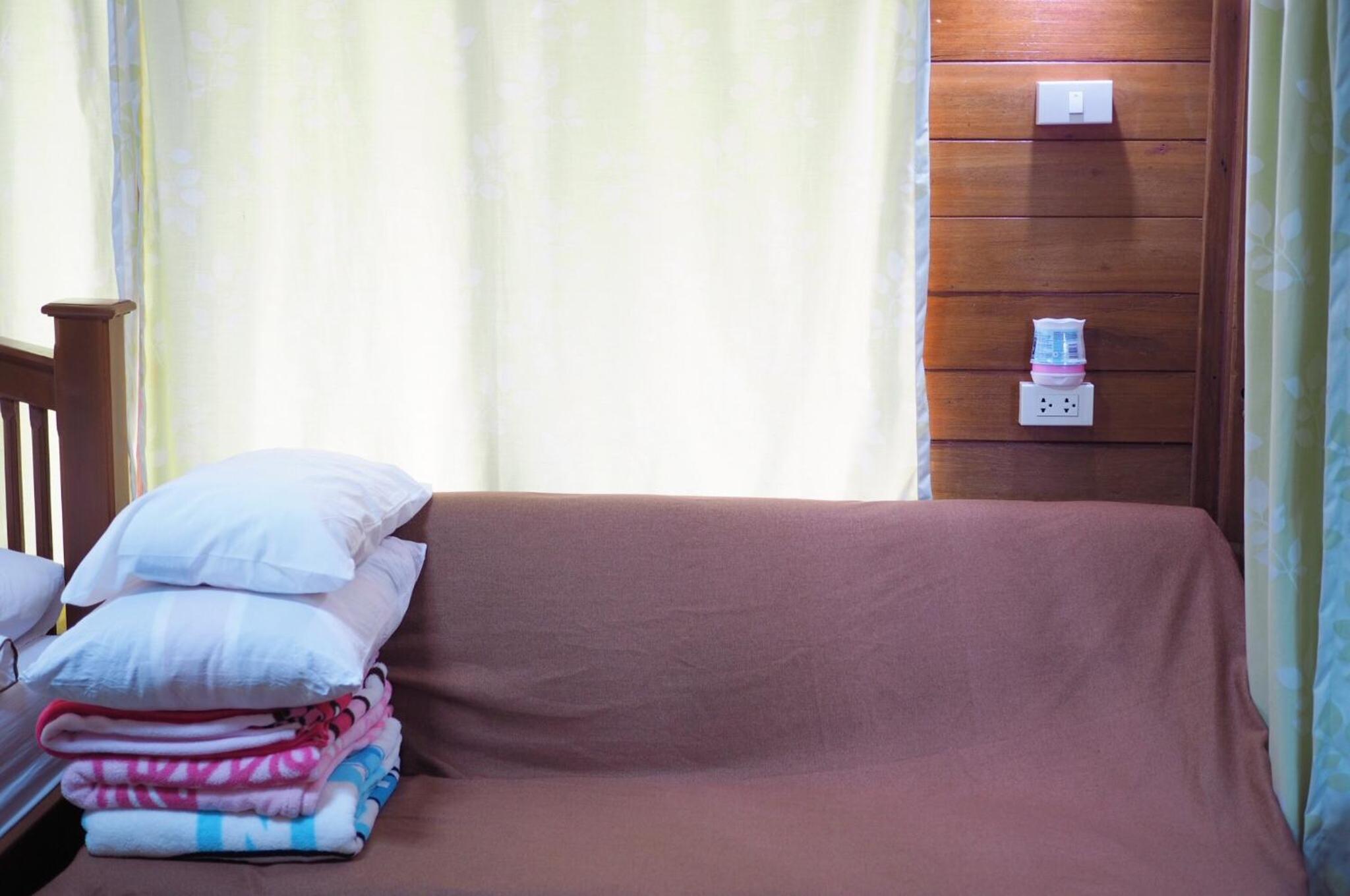 Deluxe Double Room with Balcony - Photo 24