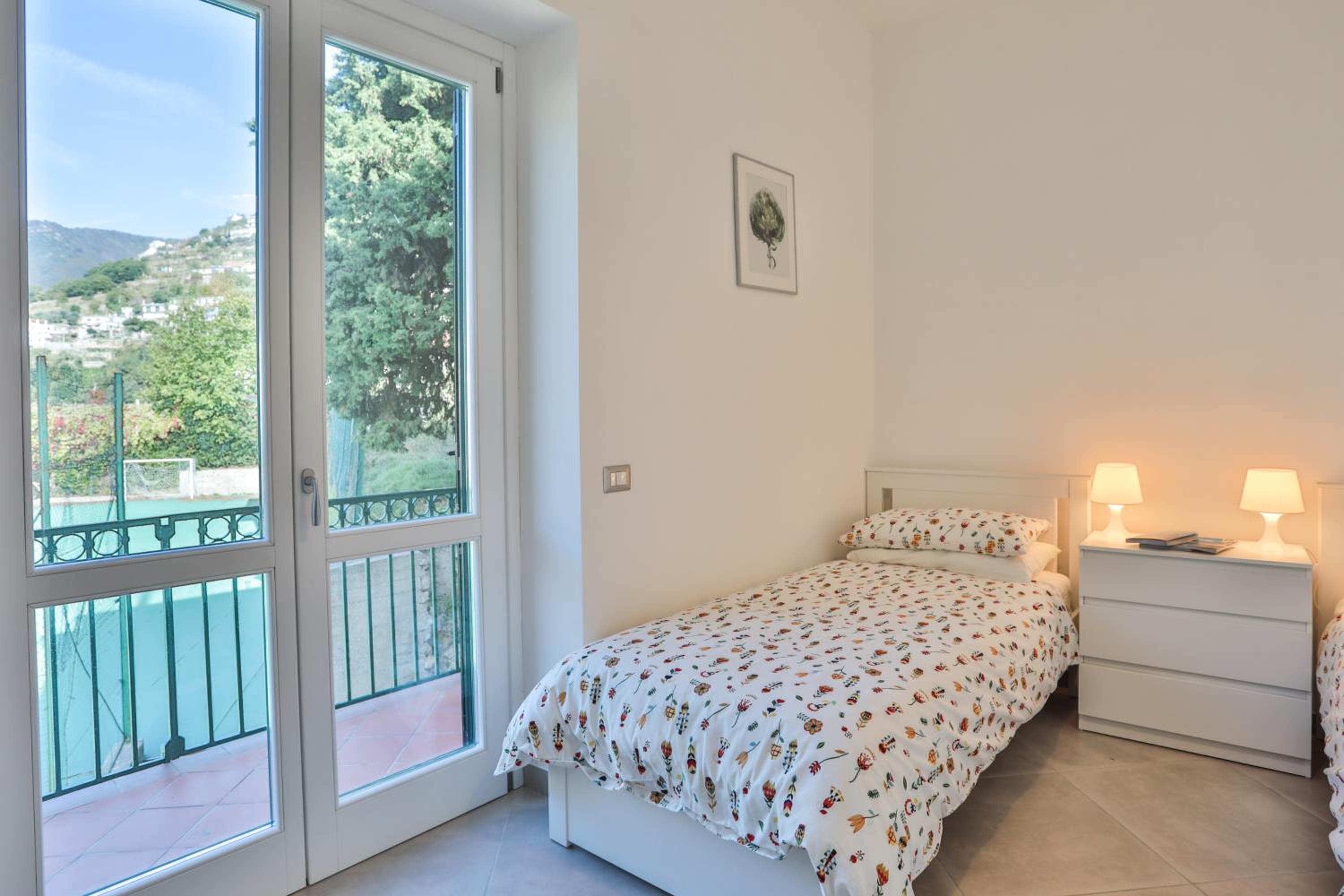 Two-Bedroom House photo 2