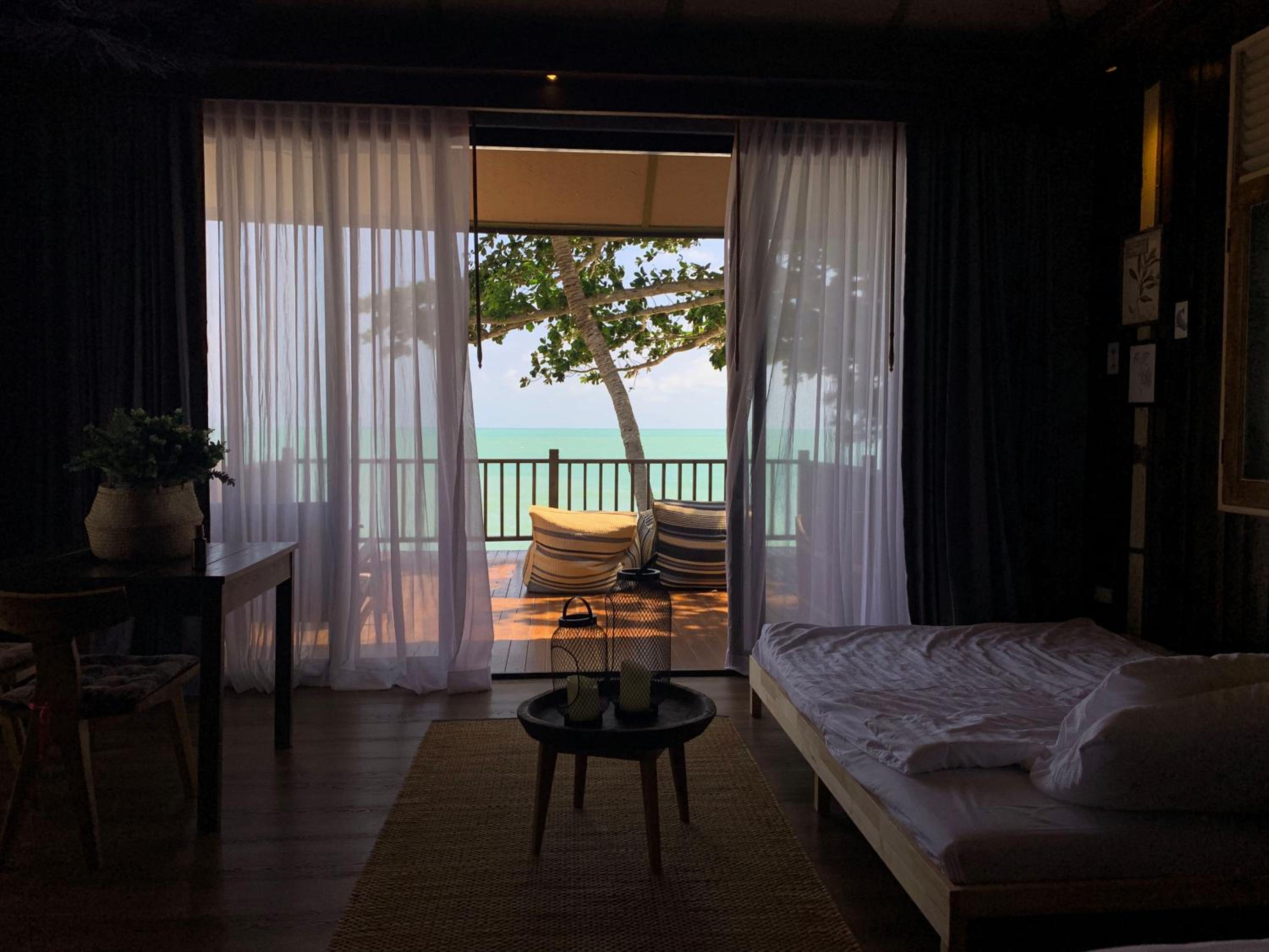 King Suite with Ocean View photo 2