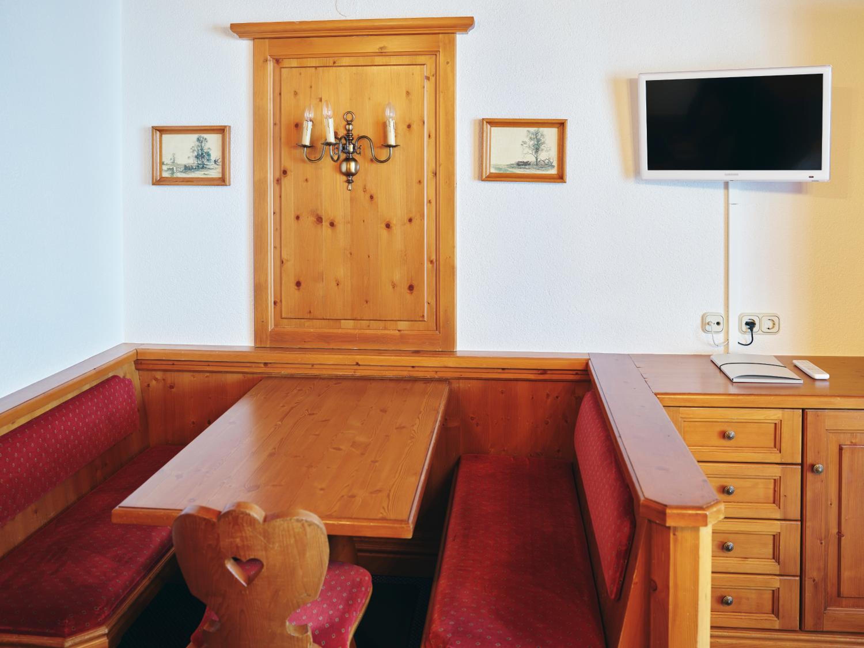 Standard Double Room photo 3