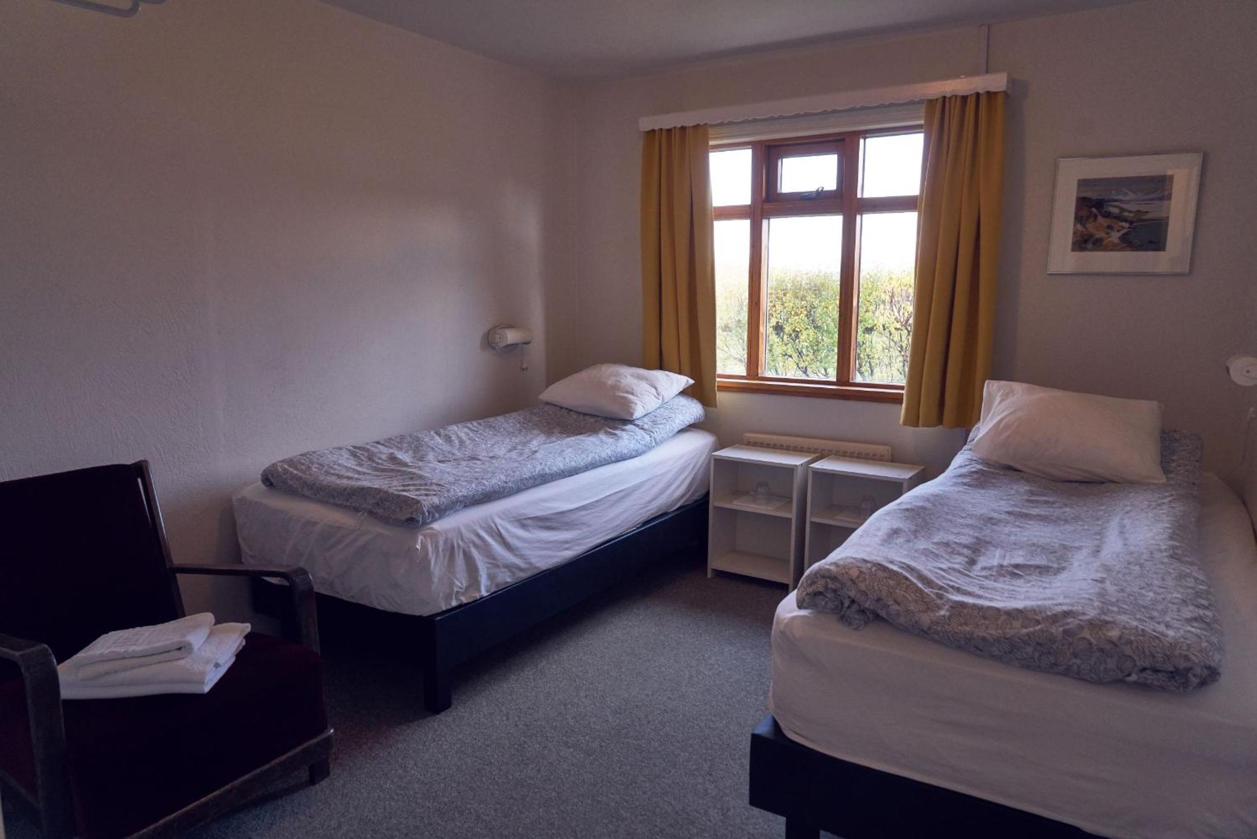 Twin Room with Shared Toilet