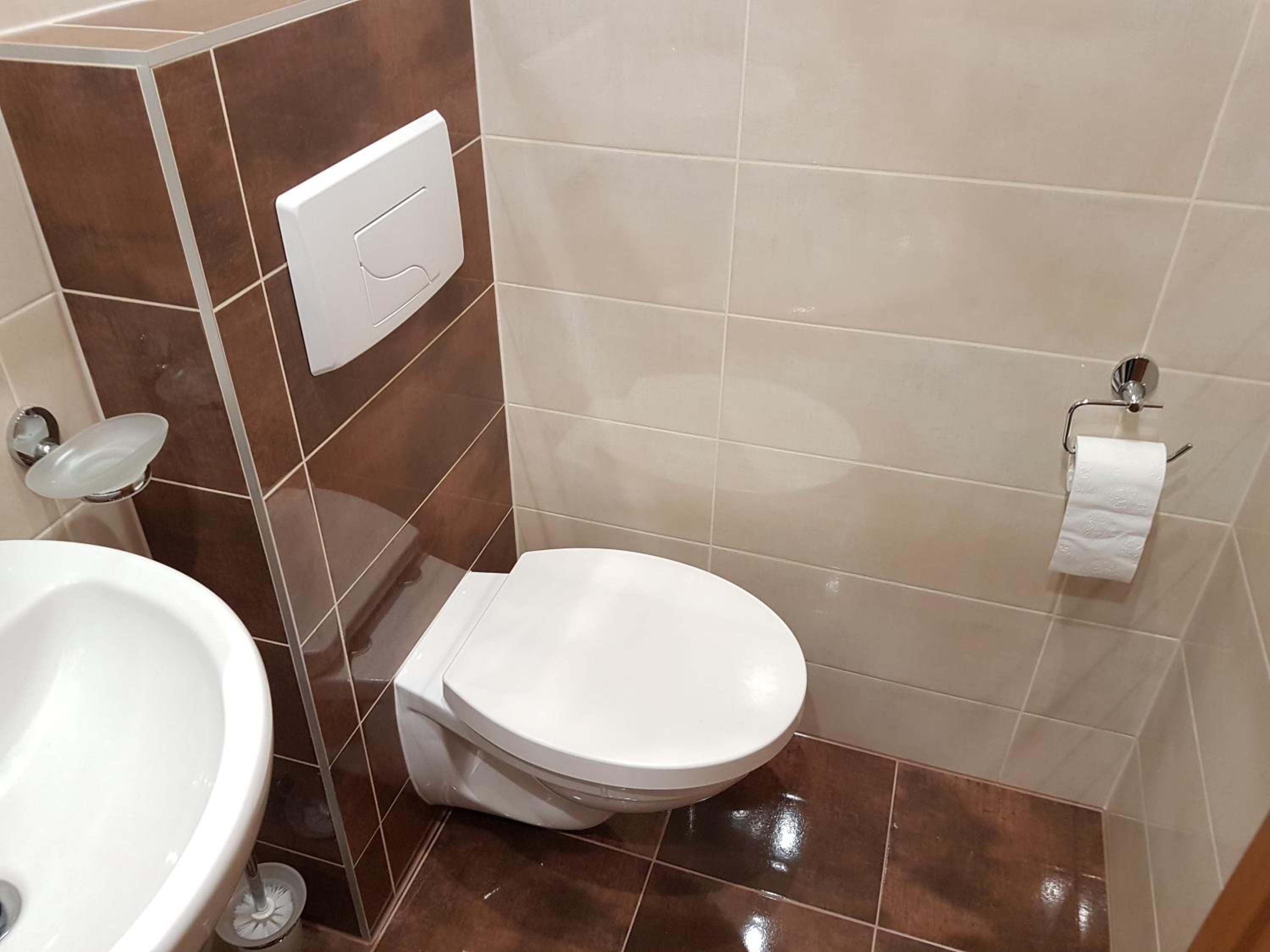 Triple Room with Private Bathroom photo 3