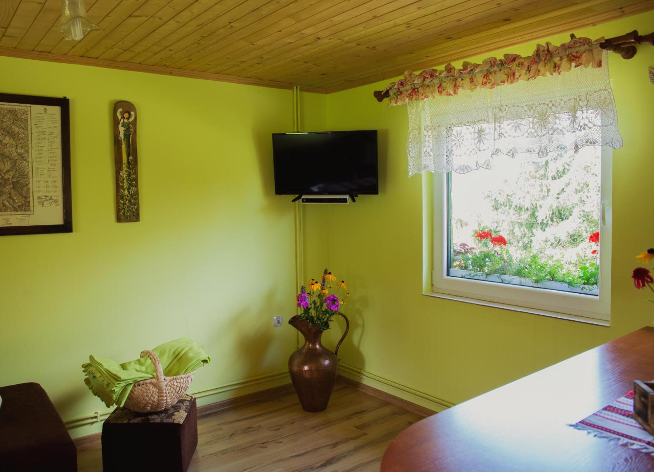 Two-Bedroom Chalet photo 2
