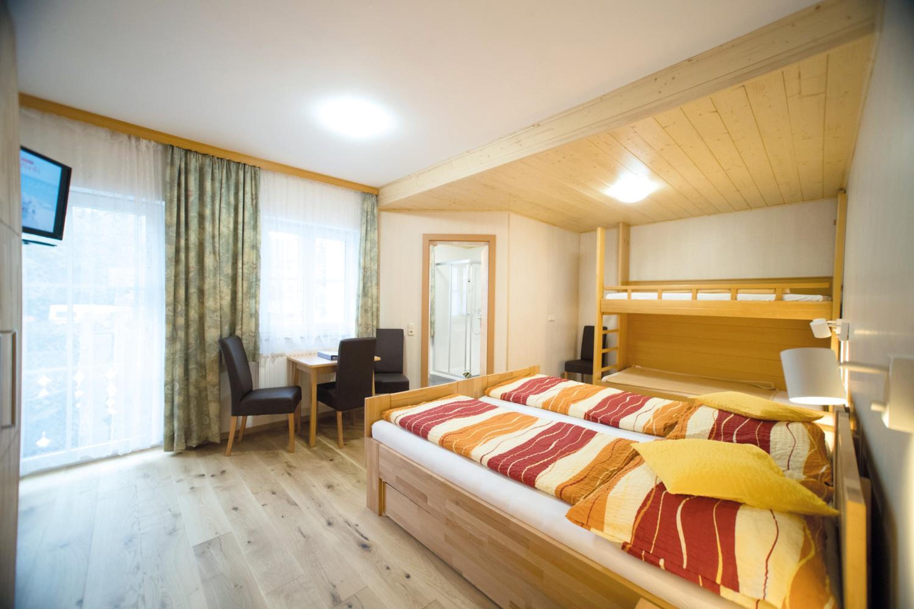Double Room photo 3