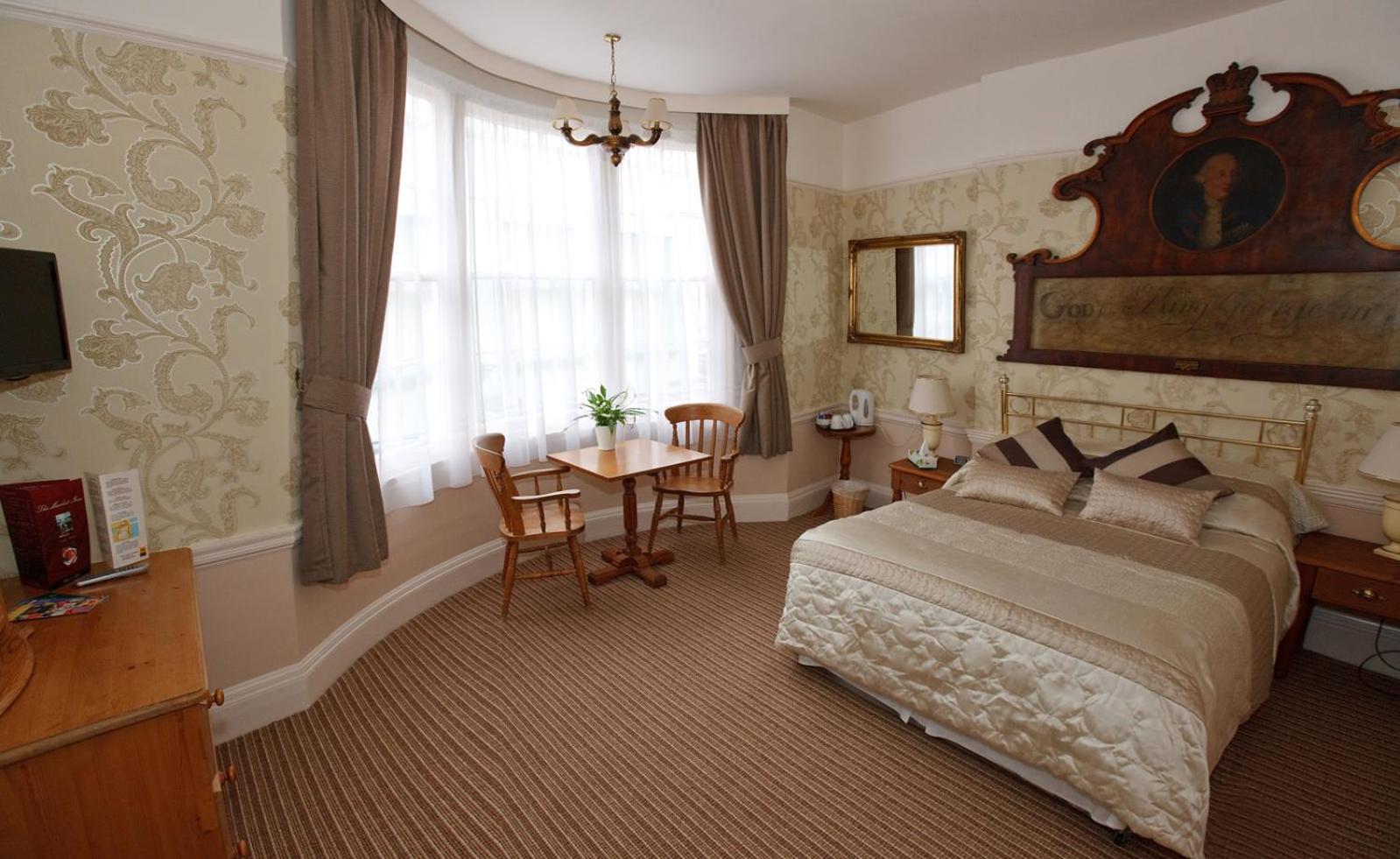 Double Room With Private Bathroom