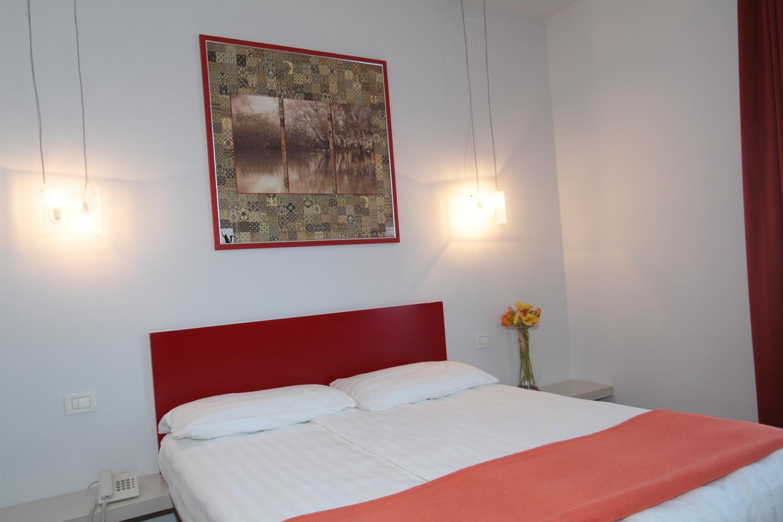 Superior Double Room - Photo 4