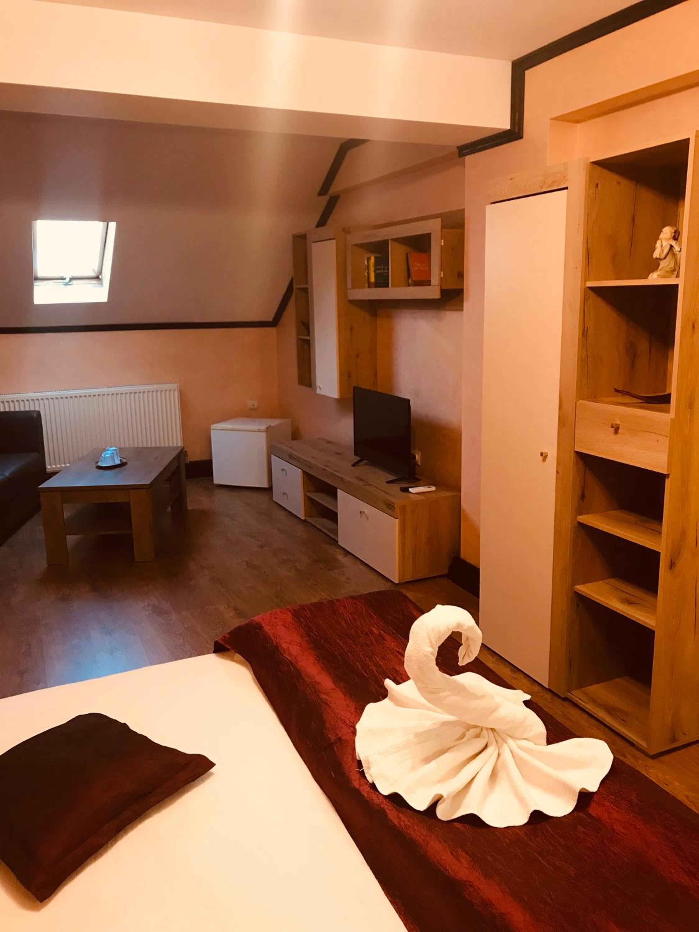 Superior Double Room - Photo 7
