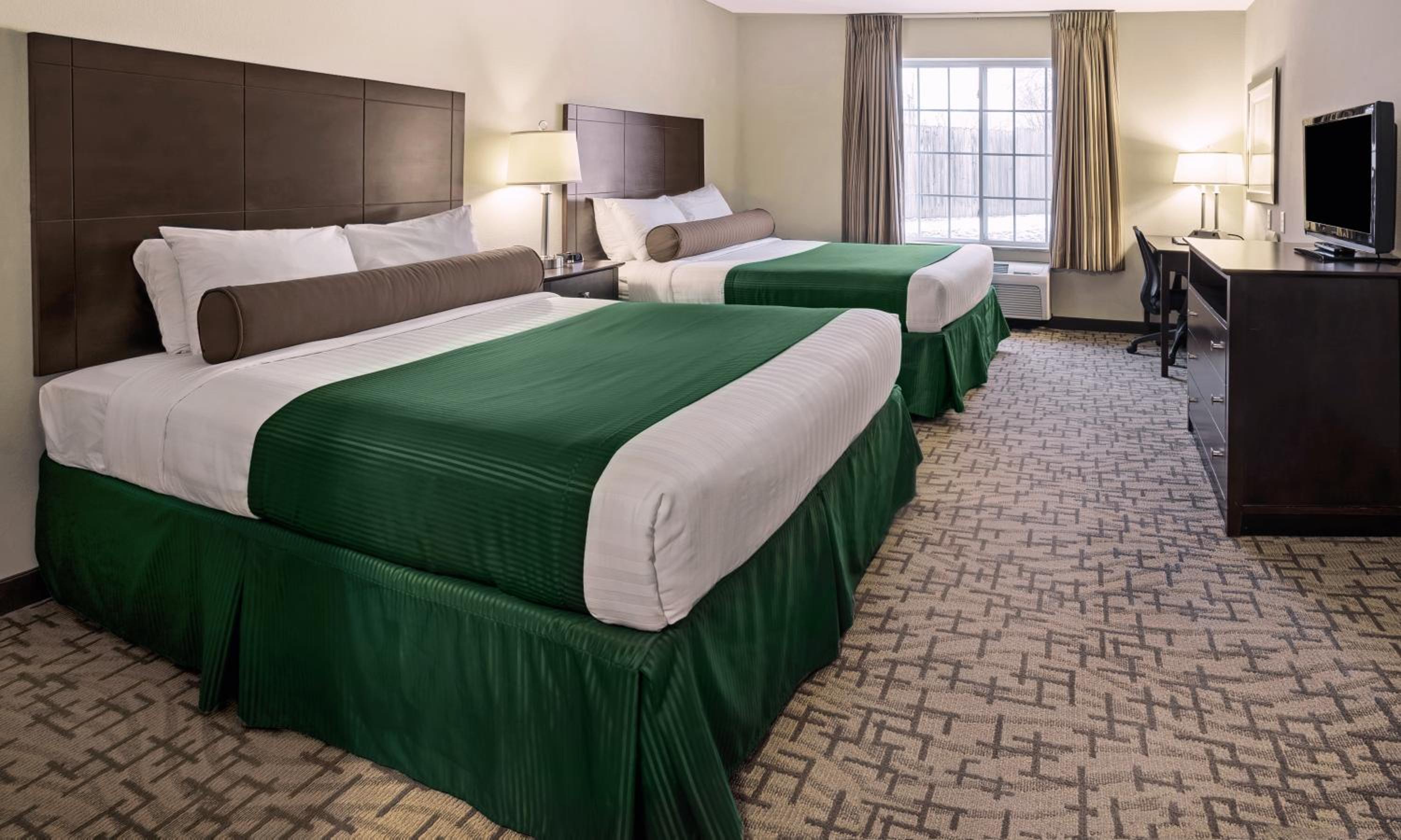 Queen Room with Two Queen Beds - Photo 1