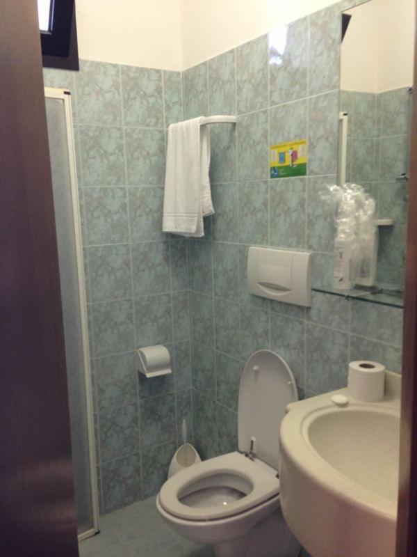 Single Room with Balcony photo 2