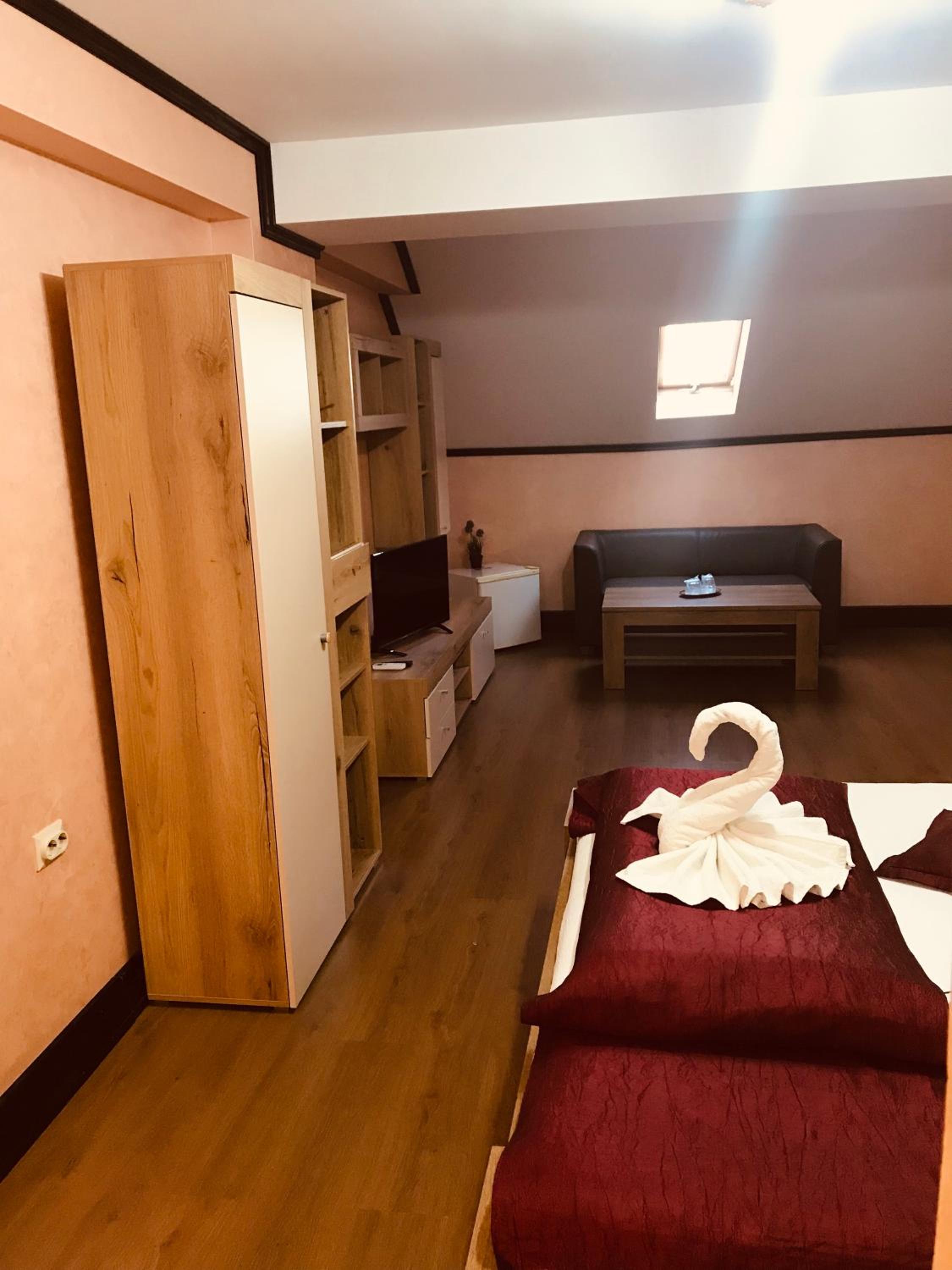 Superior Double Room - Photo 5
