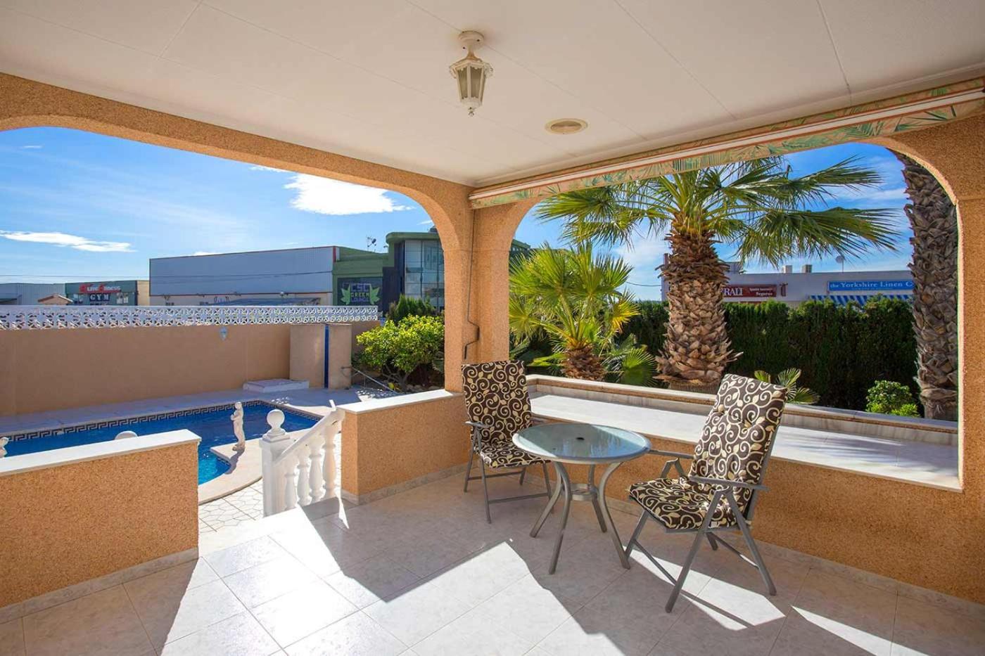 Three-Bedroom Villa photo 2