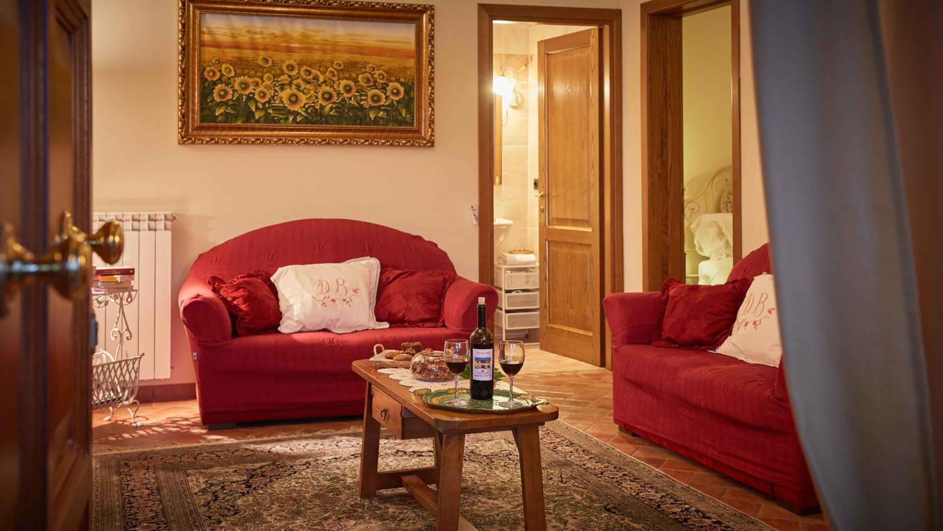 Apartment photo 1
